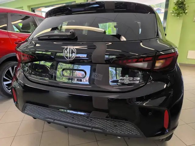 MG MG3 view 8
