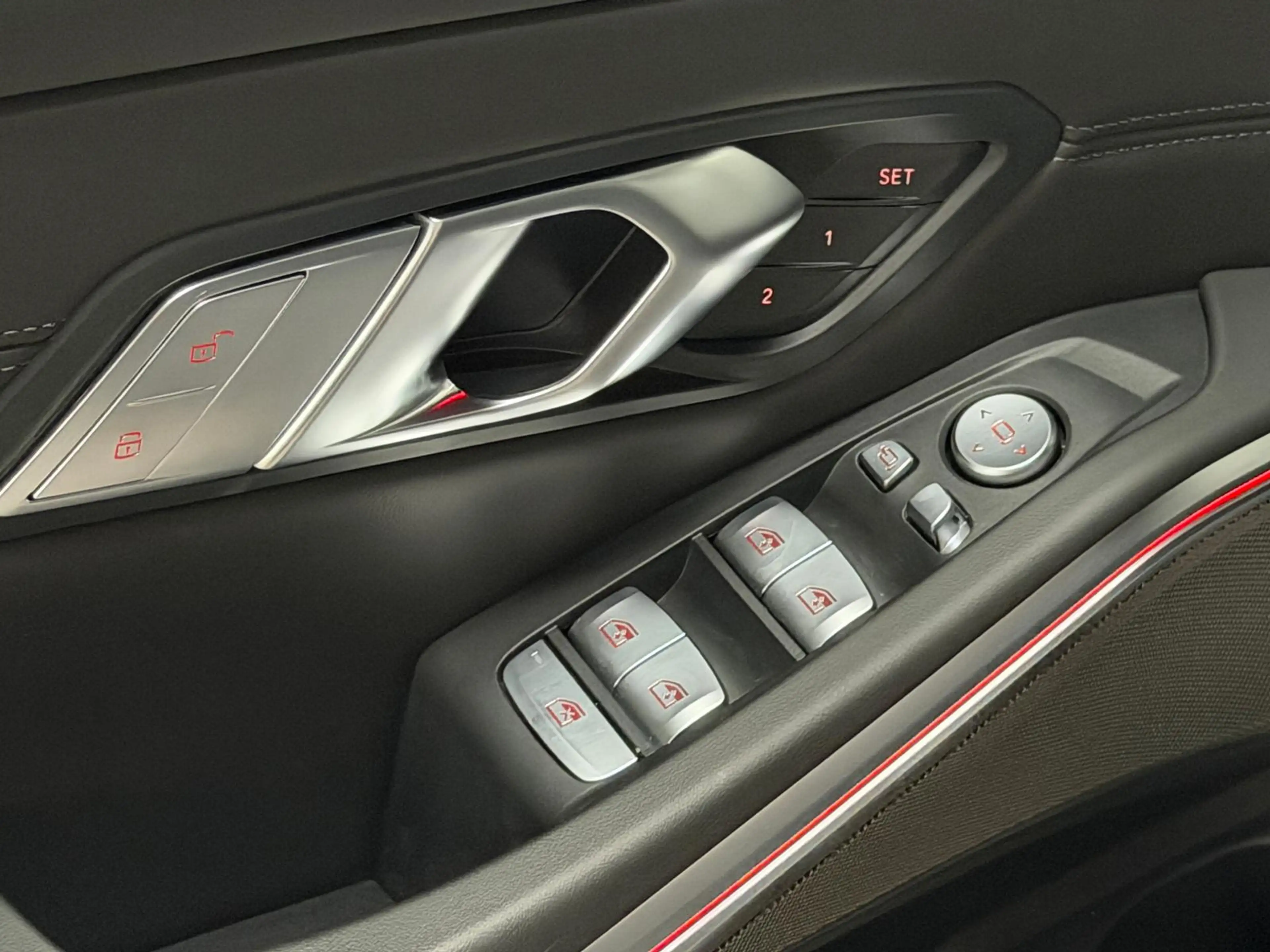 BMW M3 xDrive Carbon-Exterieur 360° HUD Sitzbelüft — photo 11