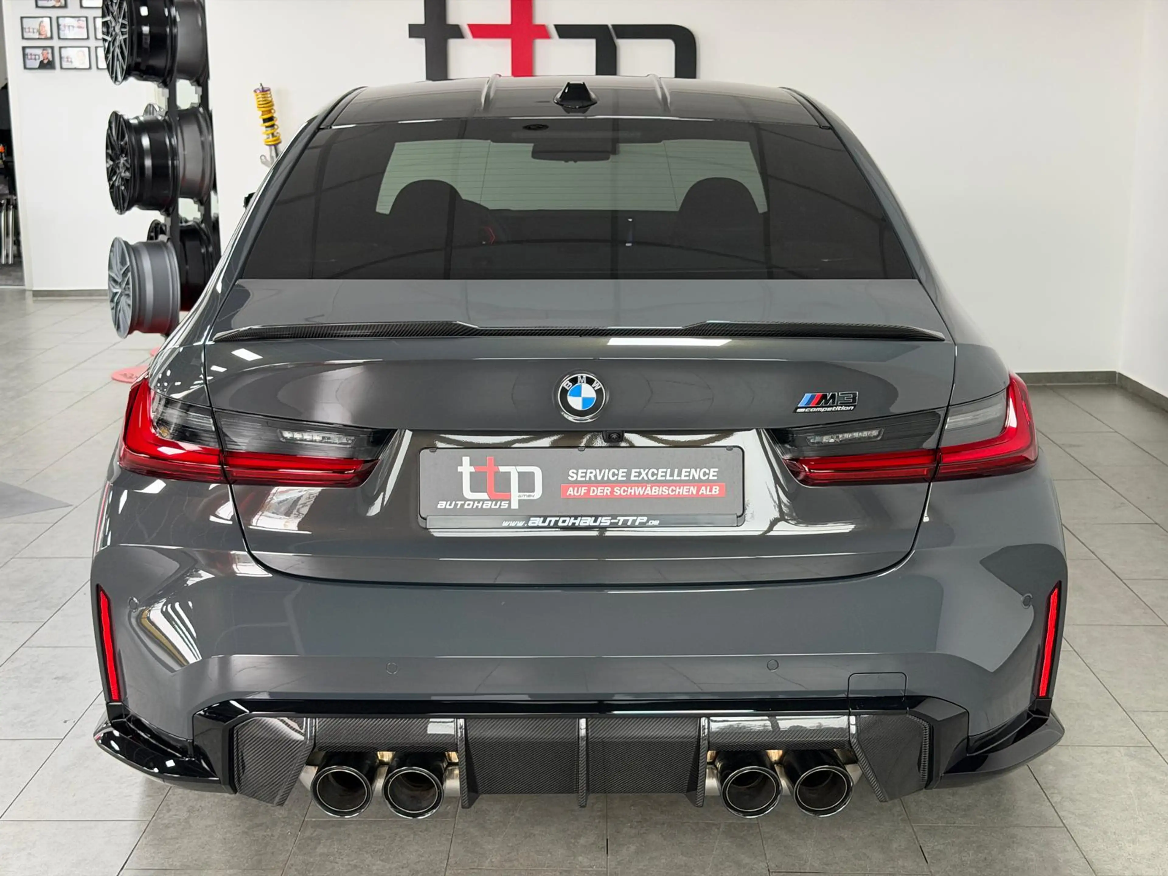 BMW M3 xDrive Carbon-Exterieur 360° HUD Sitzbelüft — photo 6