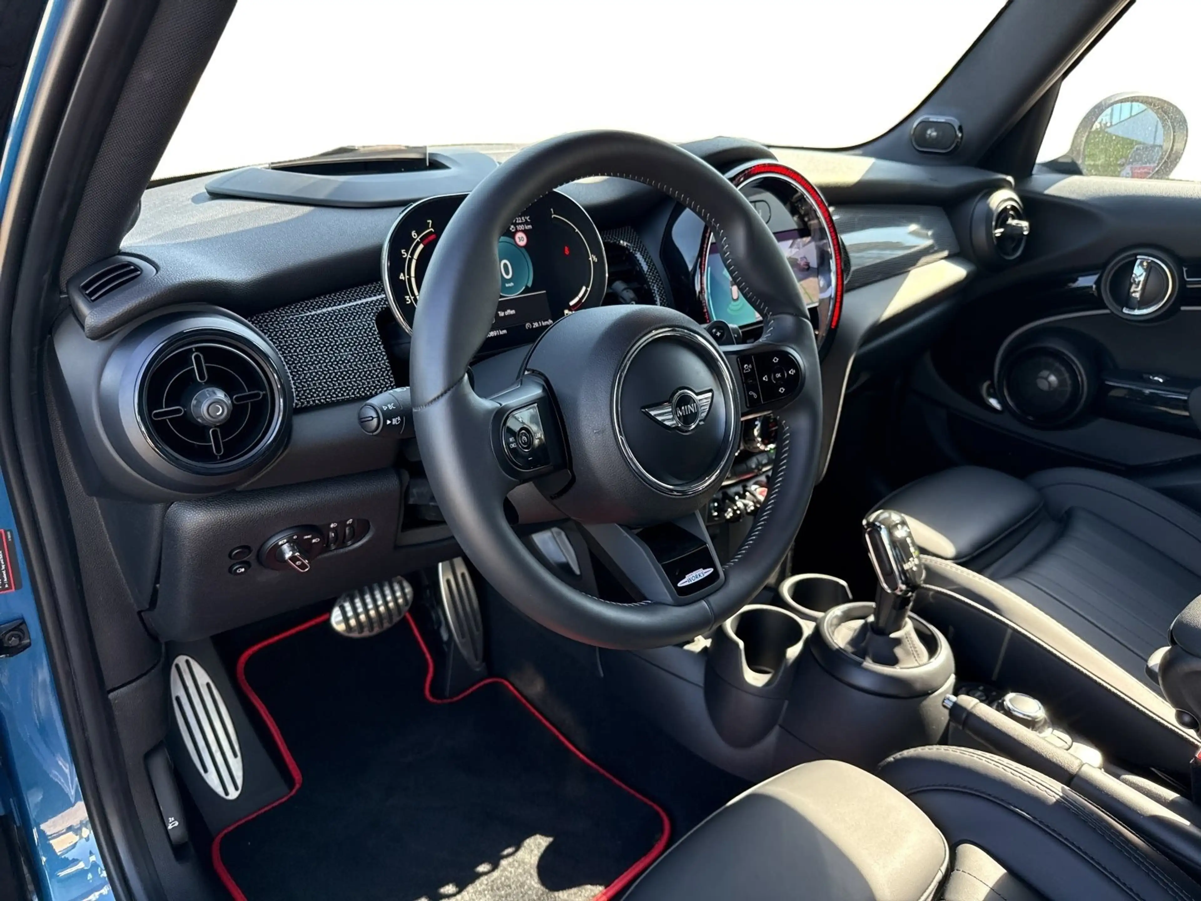 MINI Cooper S 5-Türer HEAD-UP PANO RFK HIFI LED SHZ — photo 14