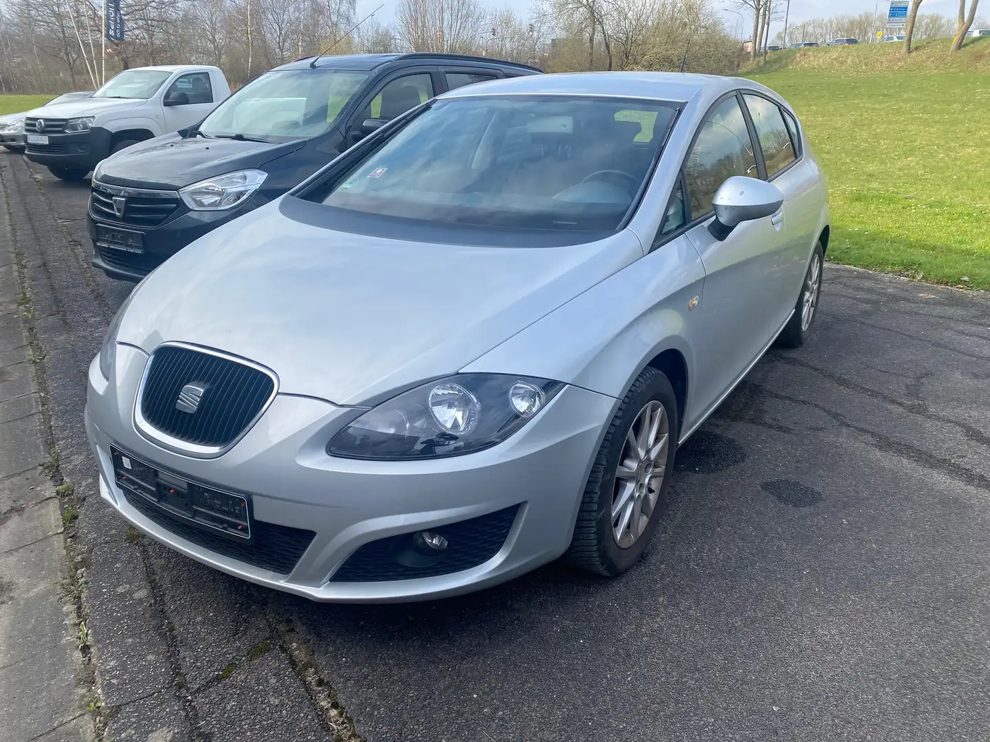 SEAT Leon Stylance / Style Silber - 1