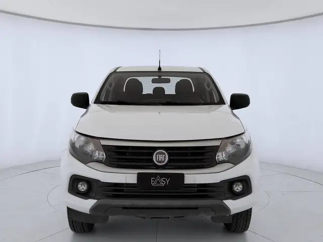 Fiat Fullback view 3