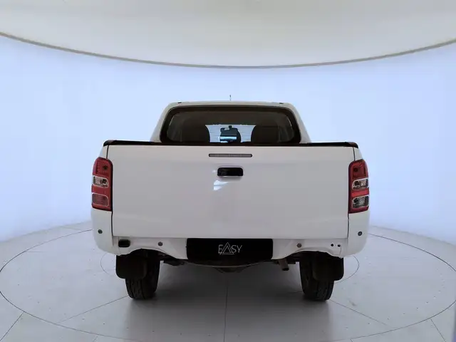 Fiat Fullback view 6