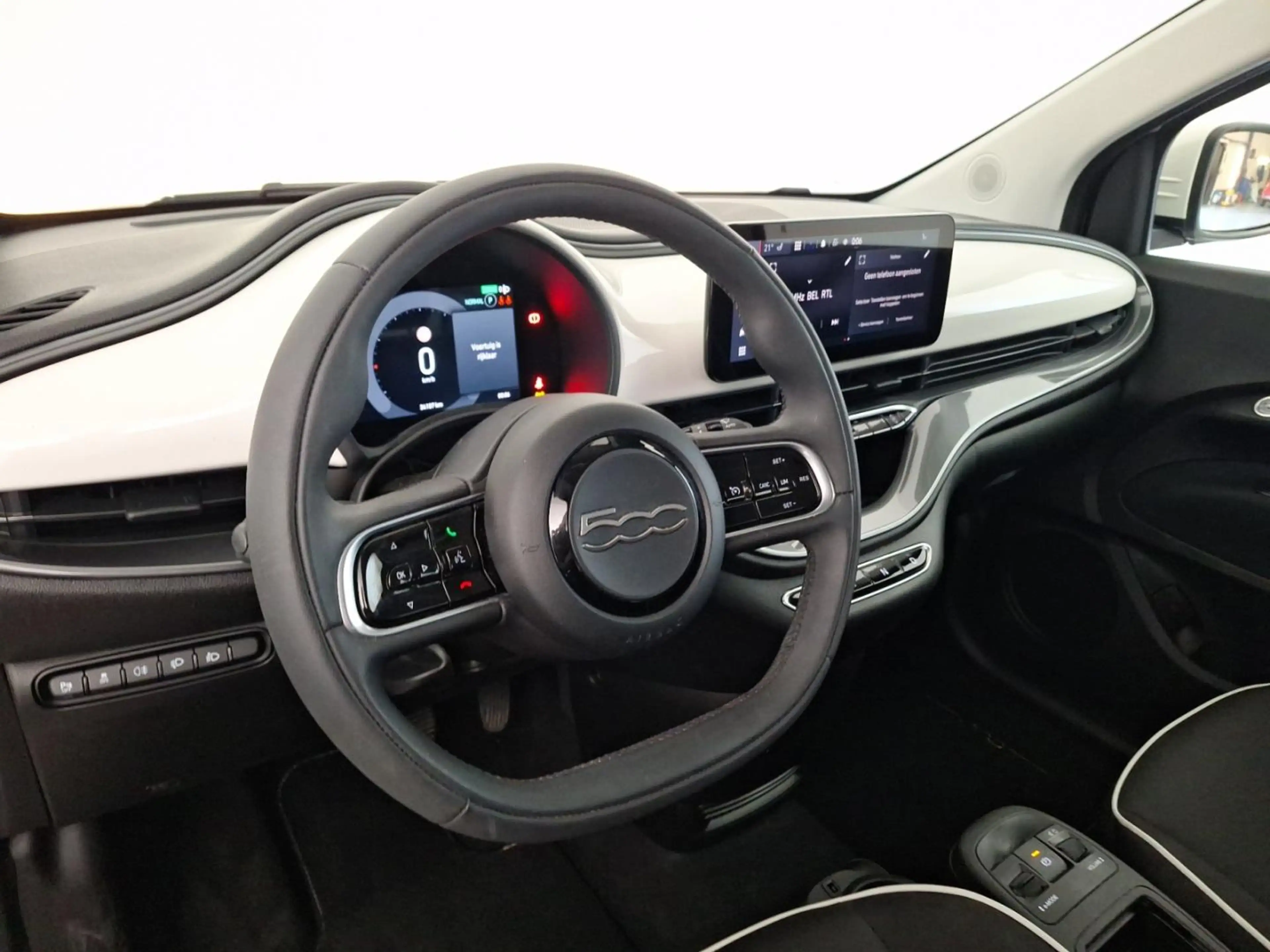 Fiat 500e ICON *CAMERA ACHTER*SENSOREN*DAB*CARPLAY*ZETELVERW — photo 7