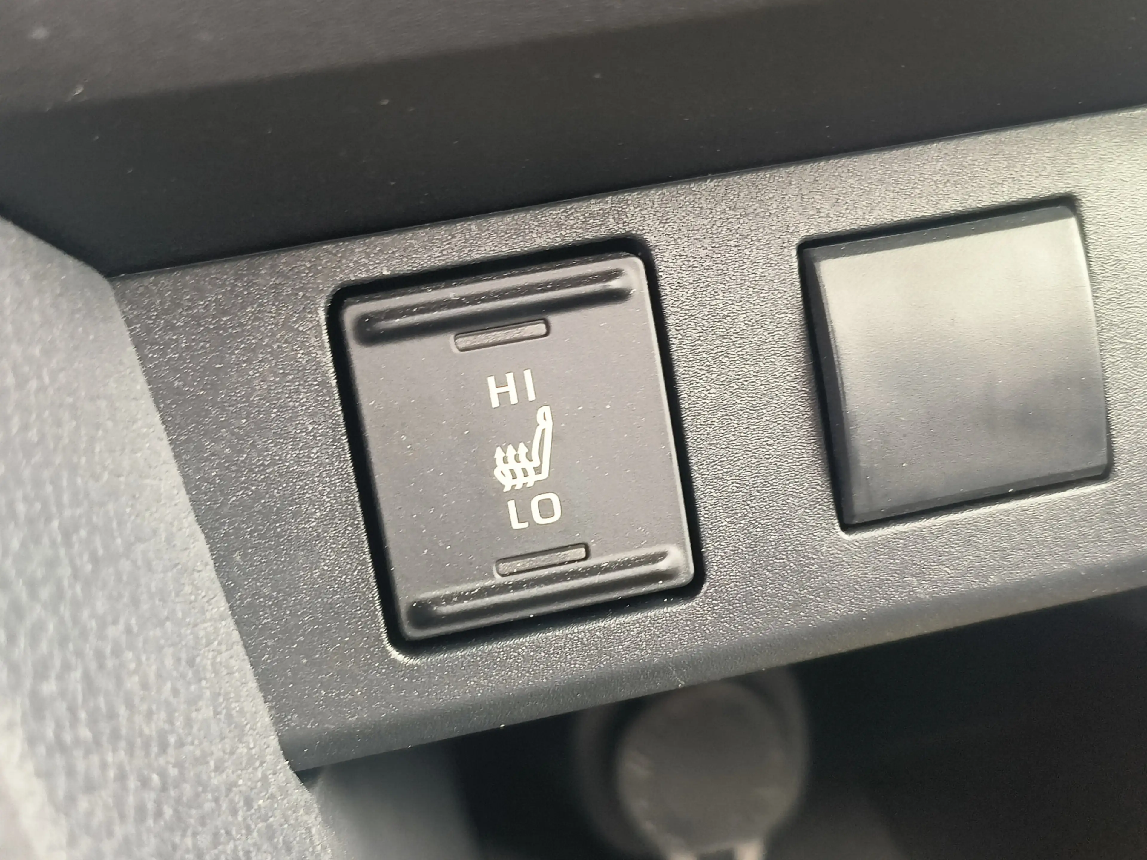 Toyota Yaris Cross 1.5 Hybrid 115 Dynamic uit 2026 Rijklaar + Fabriek — photo 13