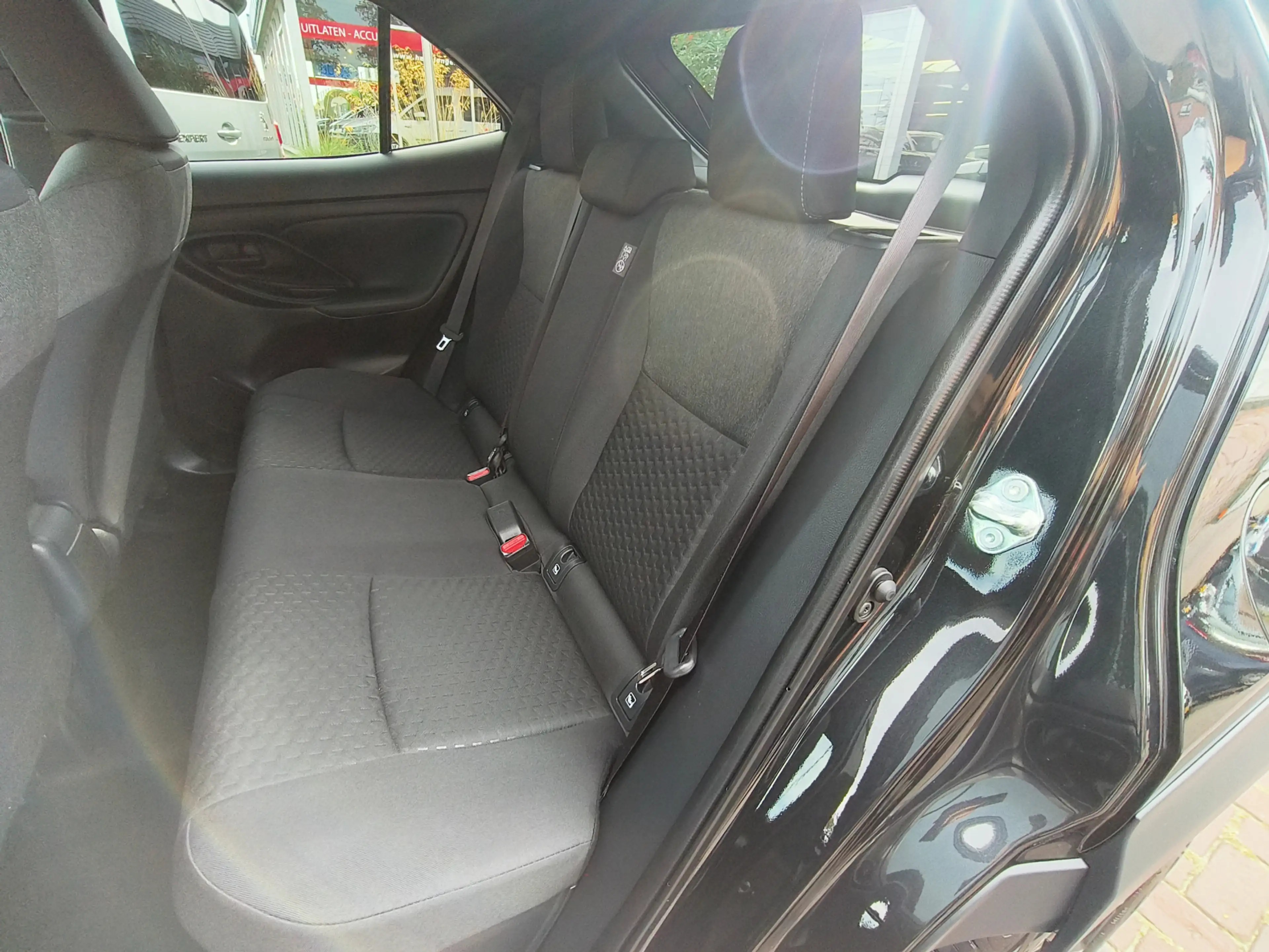 Toyota Yaris Cross 1.5 Hybrid 115 Dynamic uit 2026 Rijklaar + Fabriek — photo 20