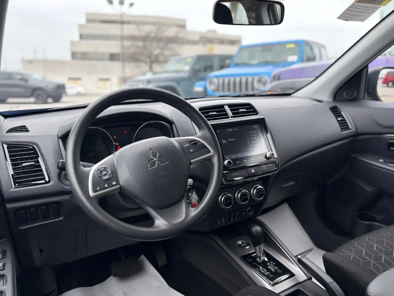 Mitsubishi RVR снимка Mitsubishi RVR