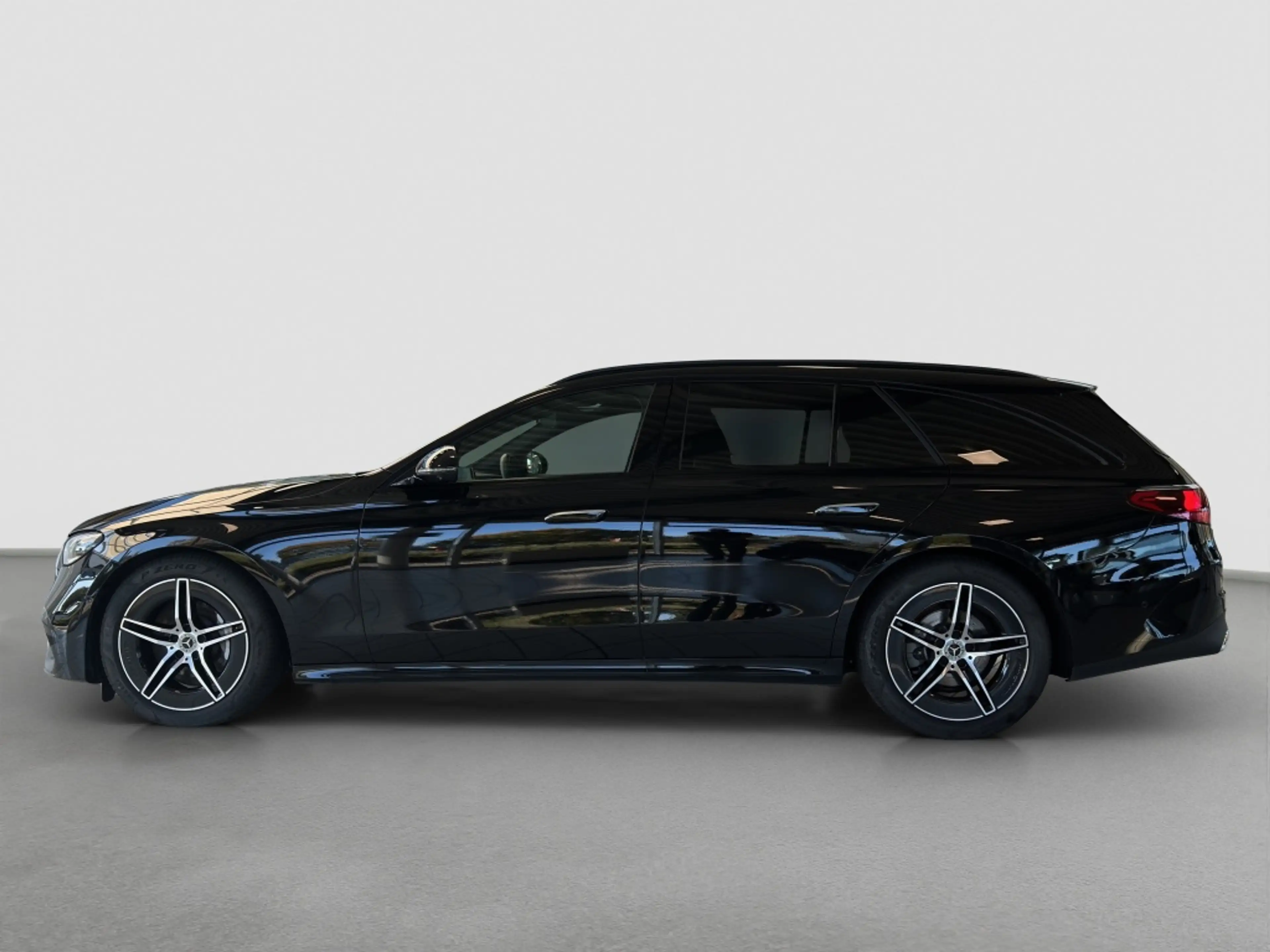 Mercedes-Benz E 220 d T-Modell AHK*360*Fernlichtass.*LED*PDC — photo 4
