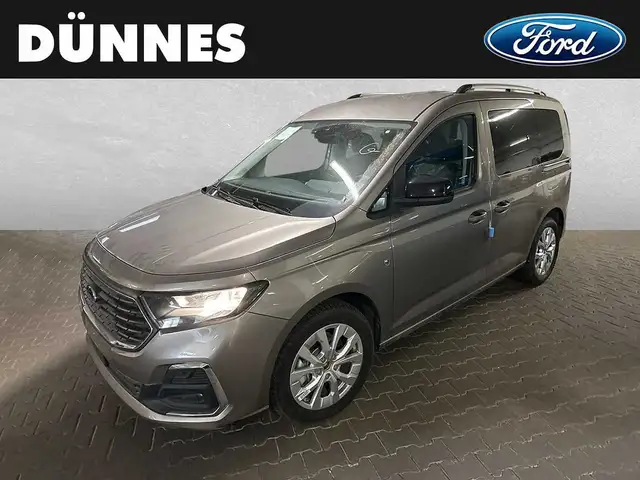 Ford Tourneo Connect view 10