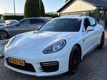 4.8 GTS 441PK 2014 Facelift Wit Carbon Schuifdak