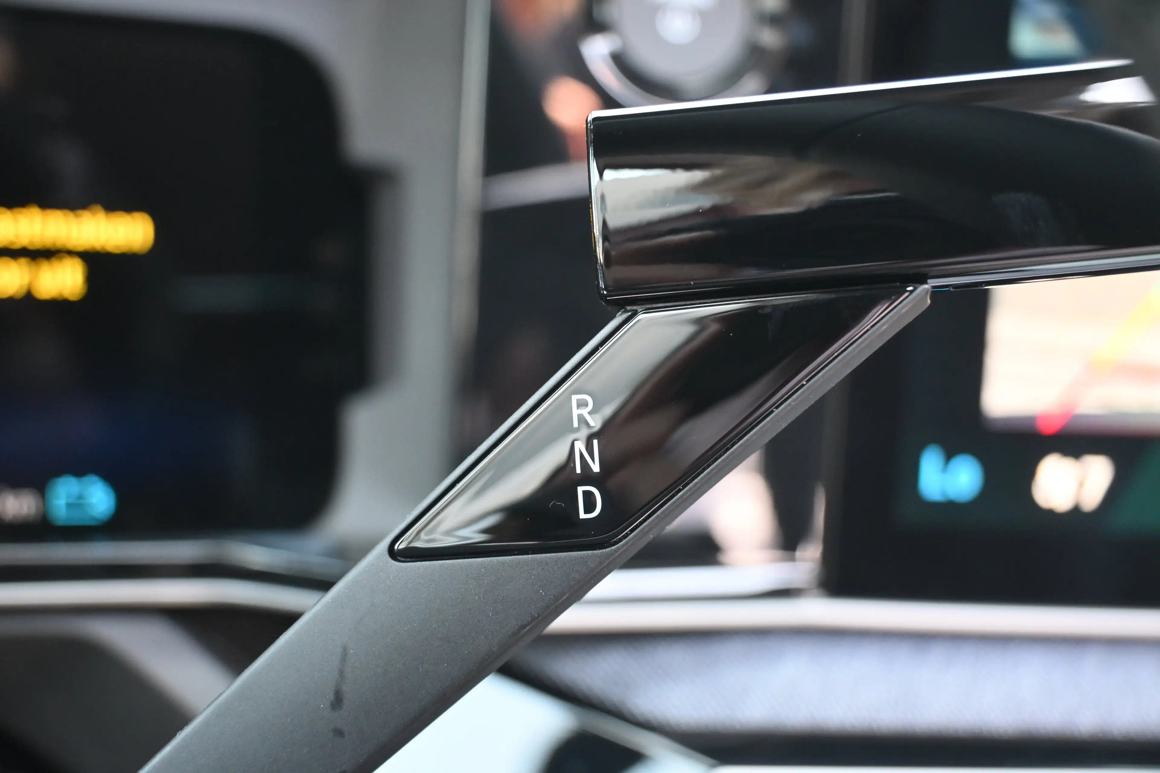 Renault R 4 Techno “plein sud™” | Achteruitrijcamera | Elektri — photo 7