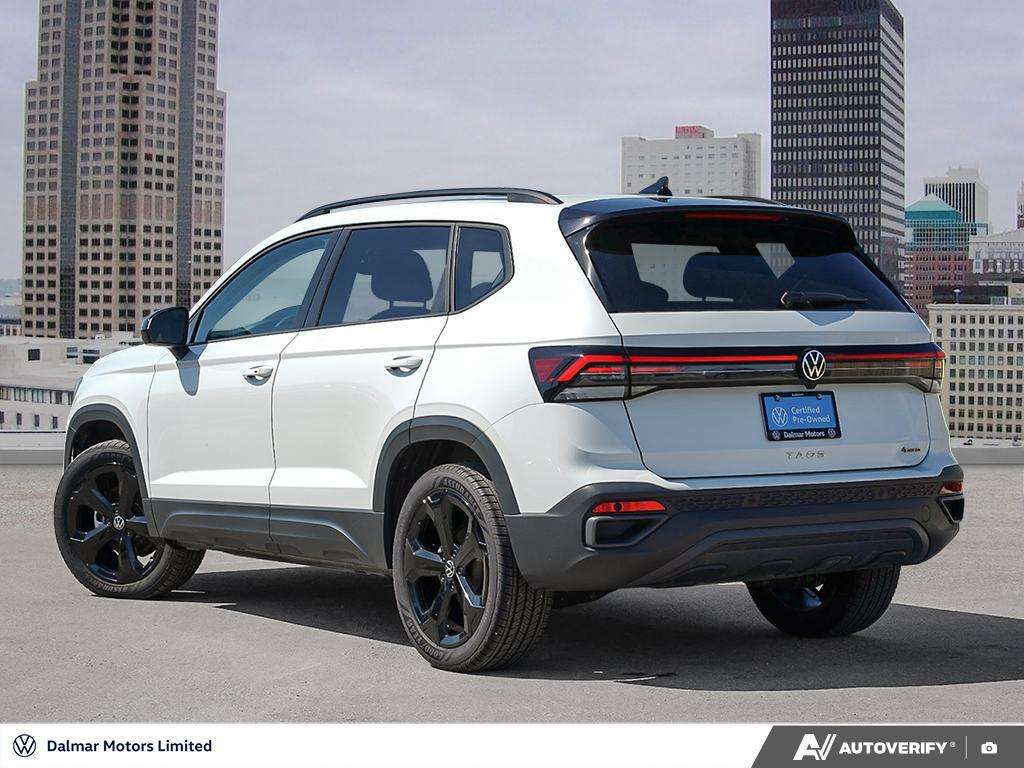 2025 Volkswagen Taos Comfortline Black — снимка 1