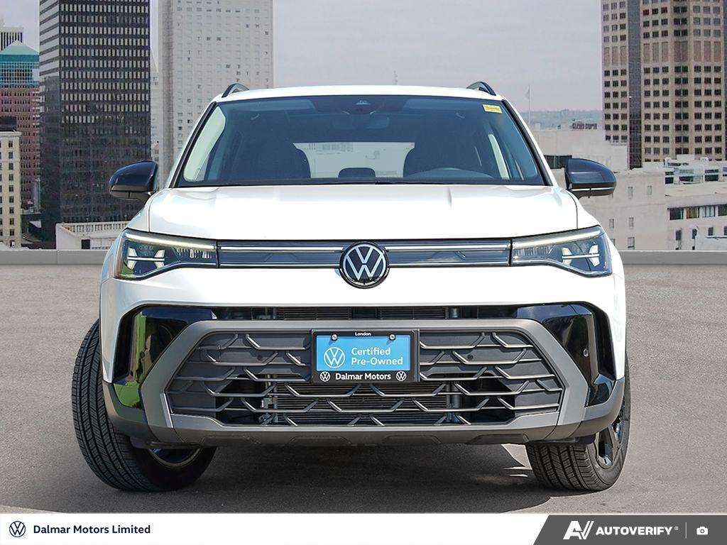 2025 Volkswagen Taos Comfortline Black — снимка 1