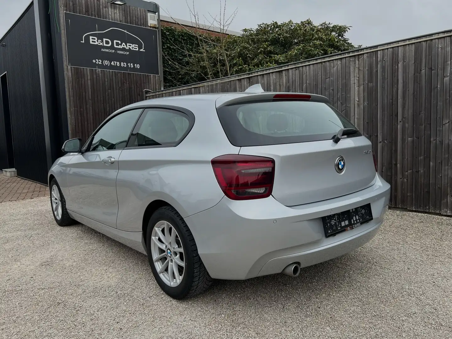 BMW 116 d CLIMA/PDC/16"/NAVI/CRUISE Argent - 2