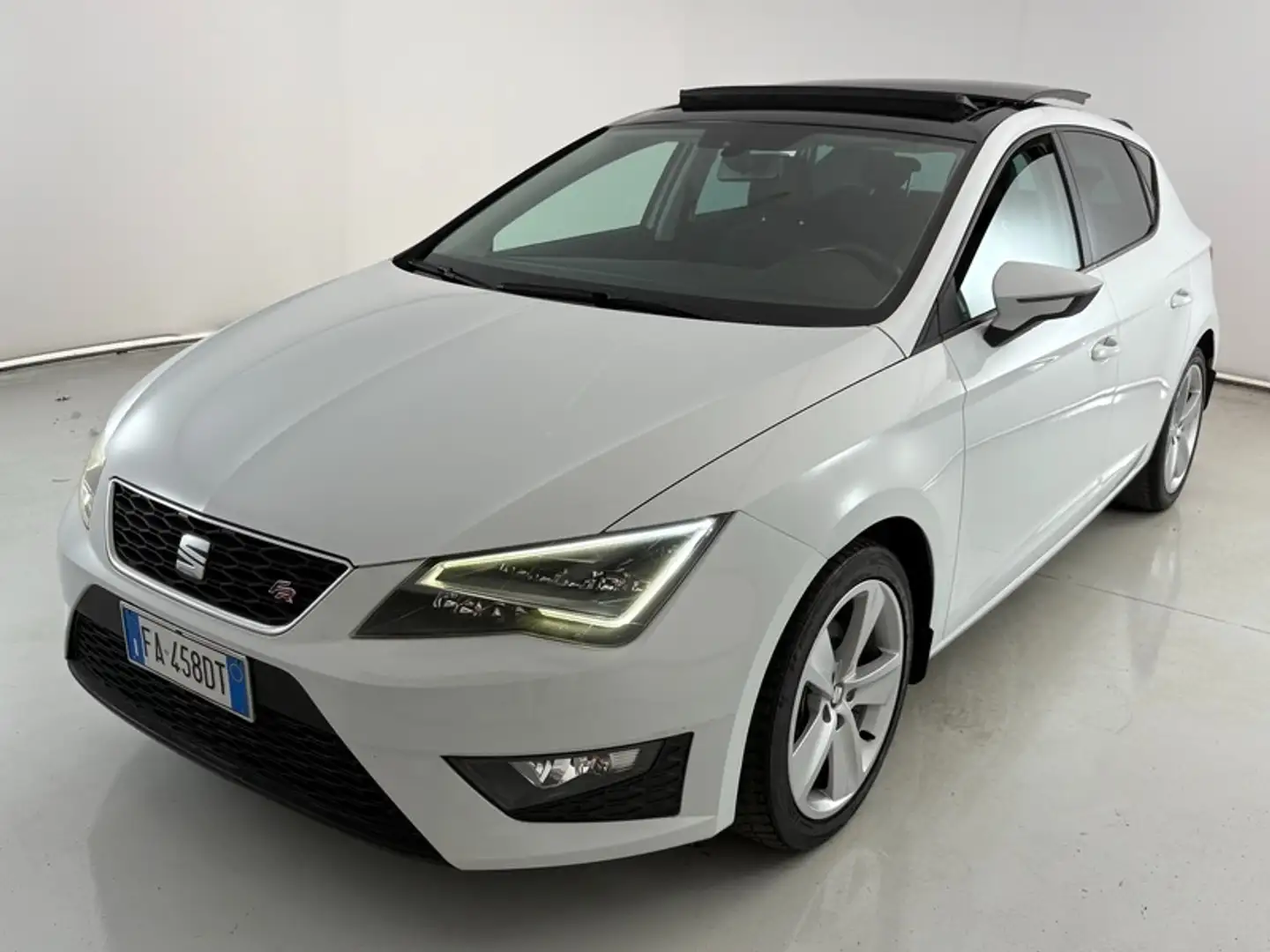 SEAT Leon 5 Porte 2.0 TDI CR FR Biały - 1