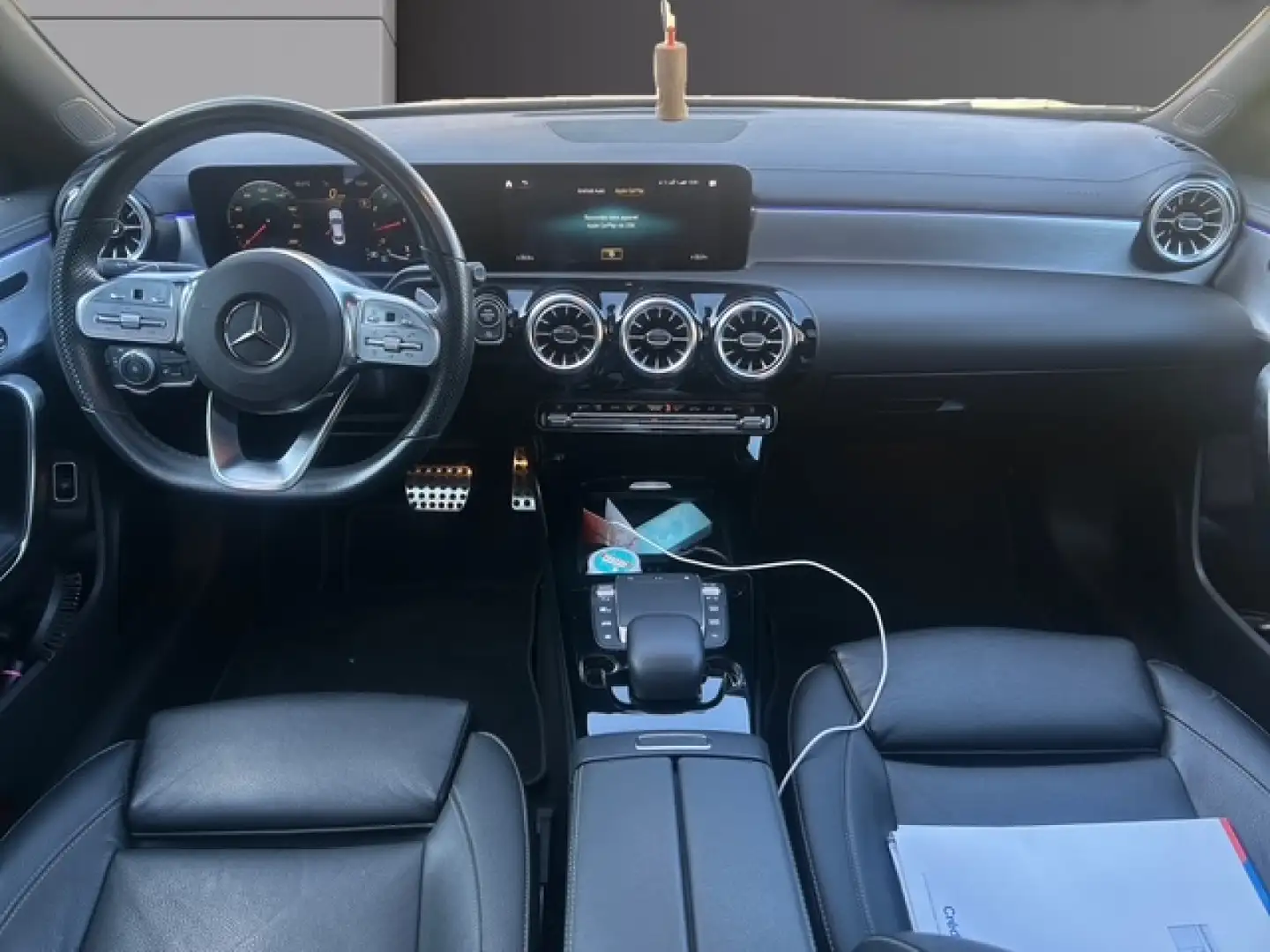 Mercedes-Benz CLA 200 CLA Coupé 200 7G-DCT AMG Line Grau - 2