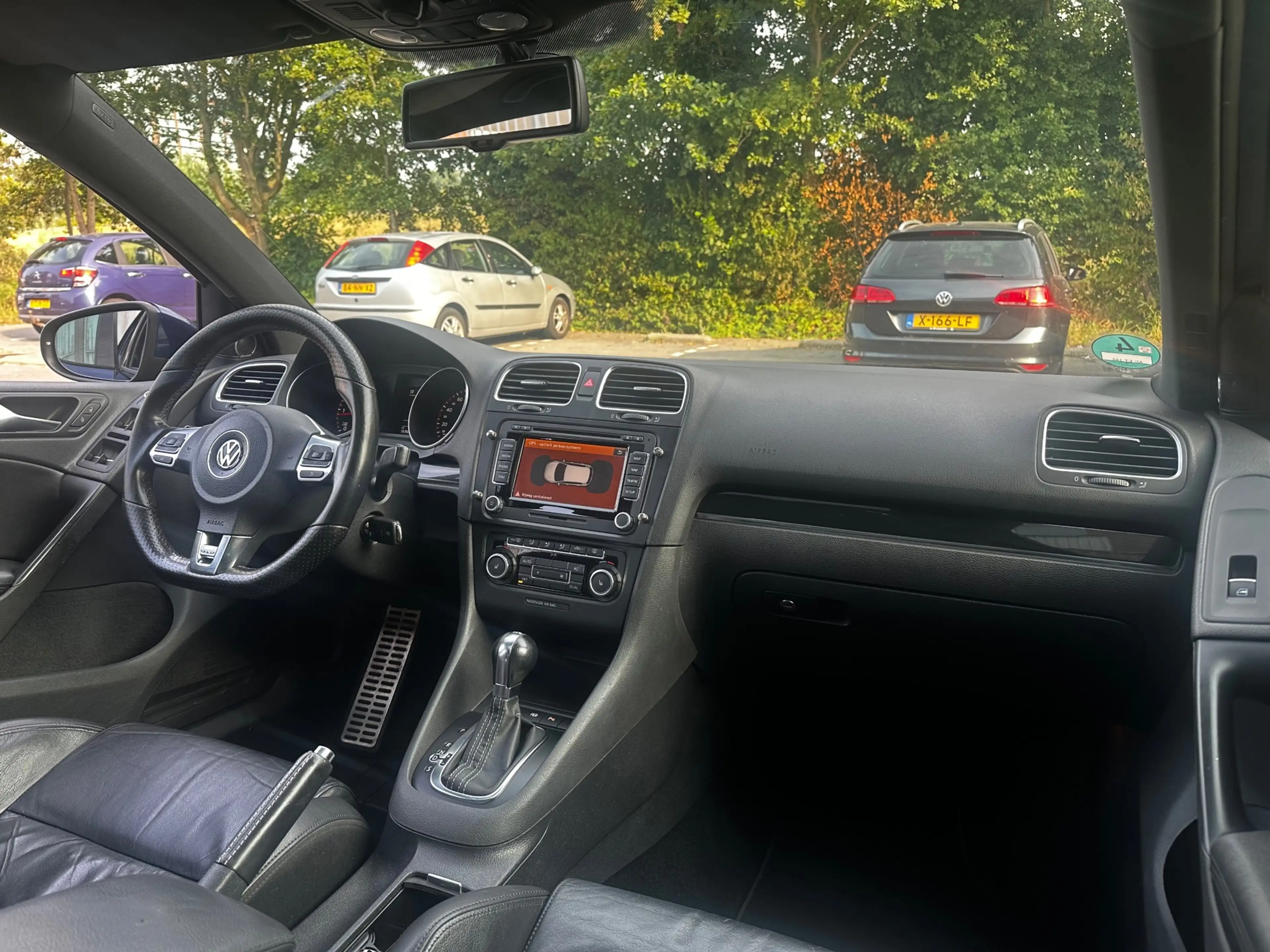 Volkswagen Golf GTD 2.0 — photo 12