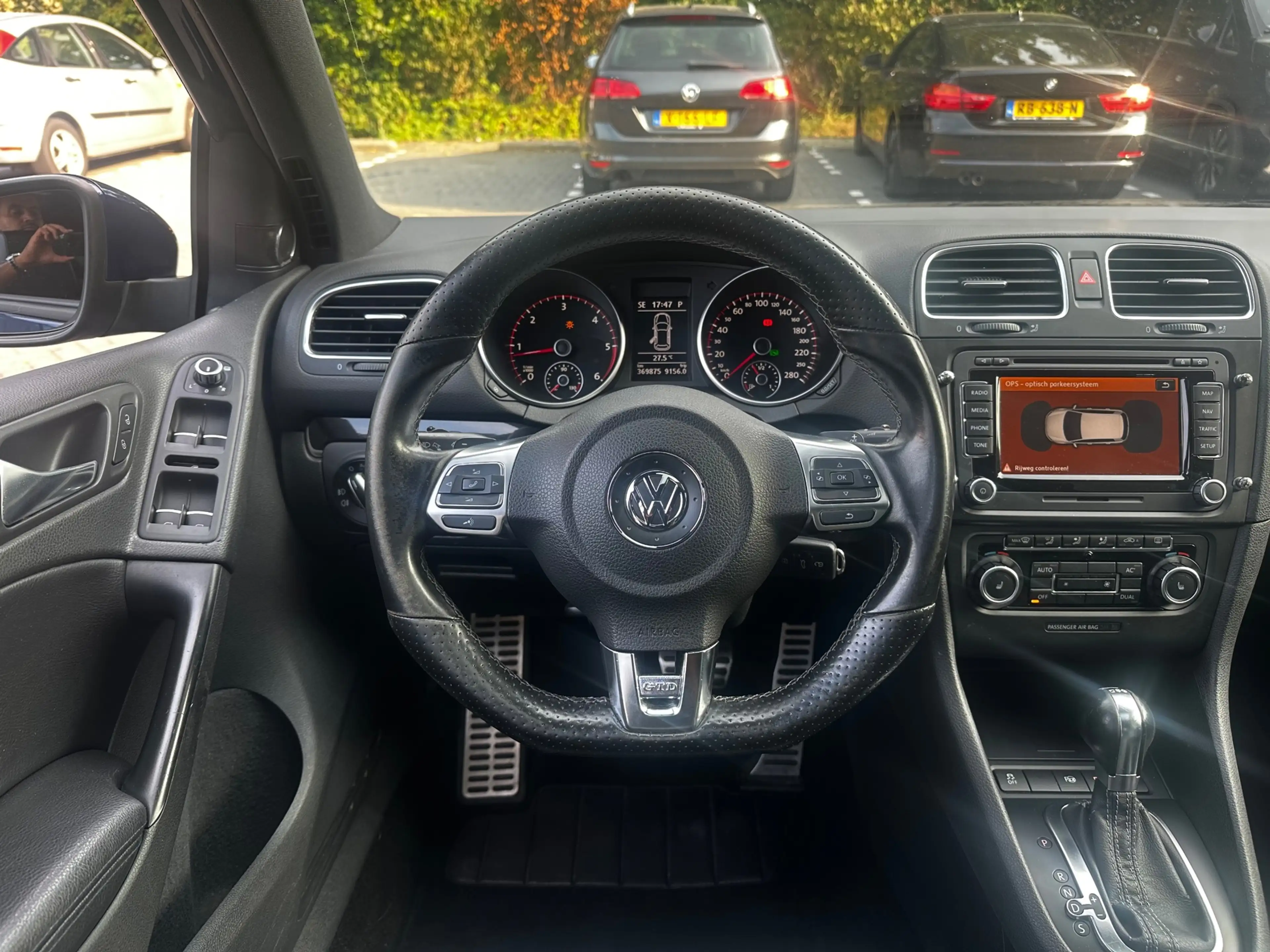 Volkswagen Golf GTD 2.0 — photo 13