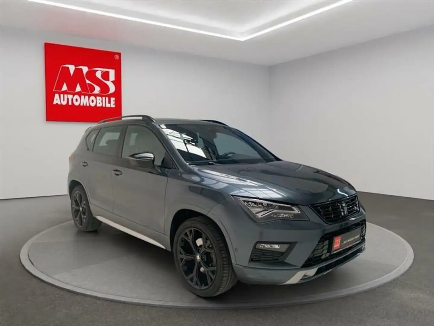 SEAT Ateca FR 4Drive*LED*ISOFIX*NAVI* Grau - 1