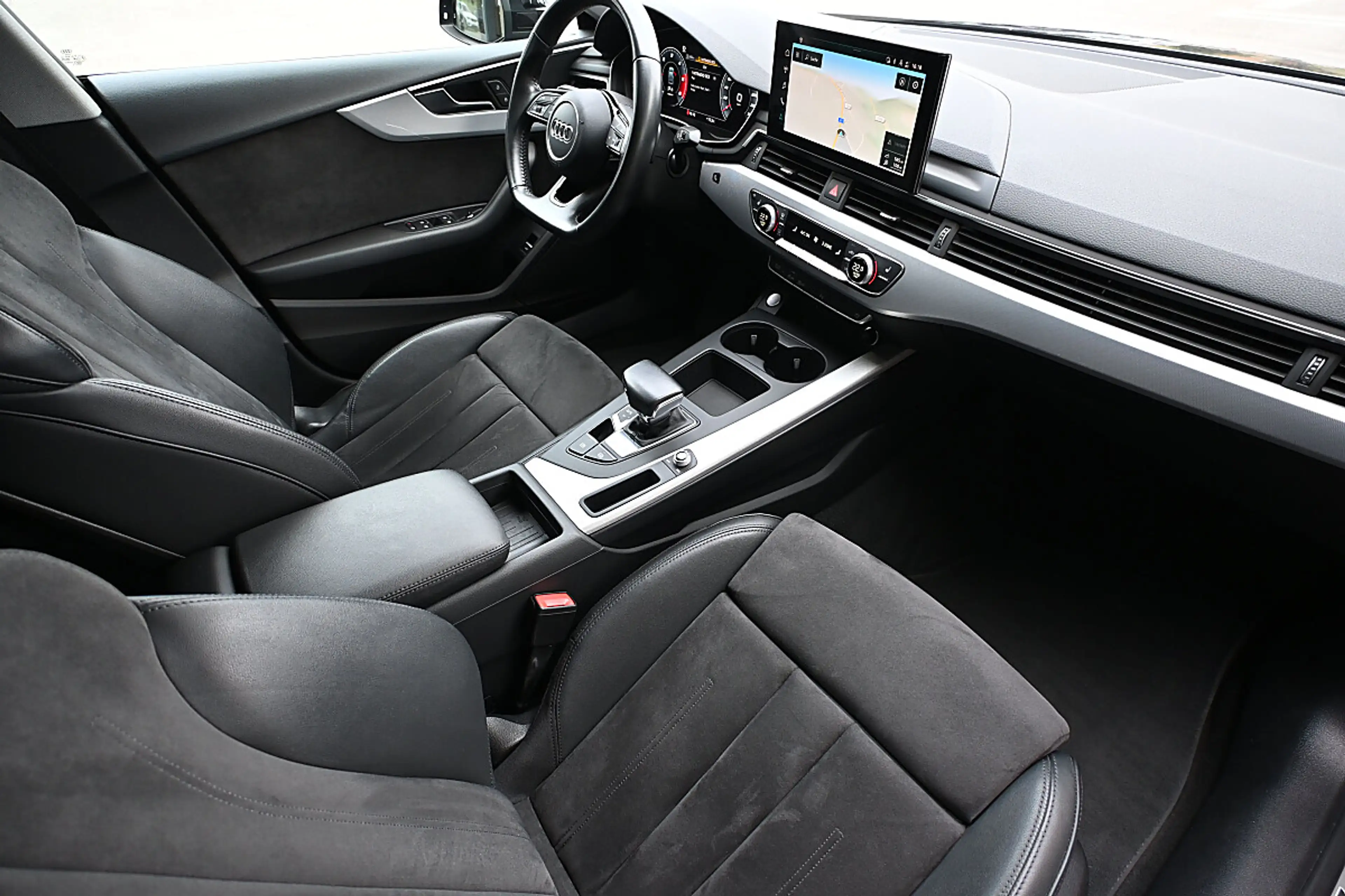 Audi A5 SB 40 TDI S-line S-tronic ACC, MatrixLED, Optik... — photo 4