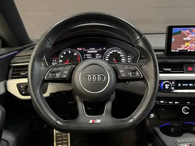 Audi A5 view 11