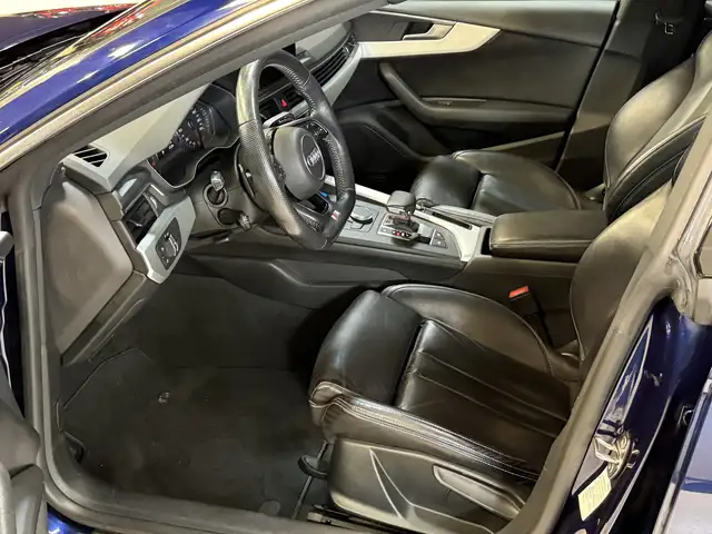 Audi A5 view 6