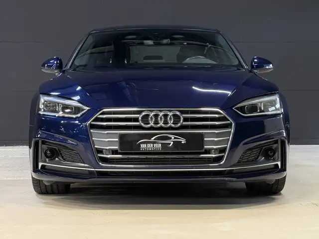 Audi A5 view 4