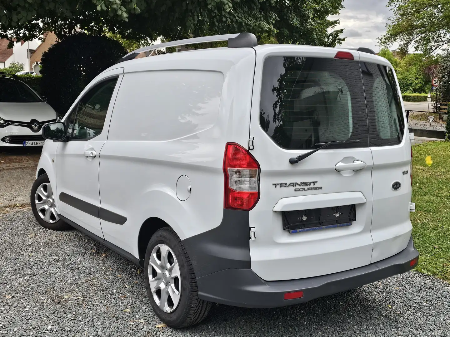 Ford Transit Courier 1.0 * 1 MAIN * 80 000 km * AIRCO+CRUISE+... * Blanc - 2