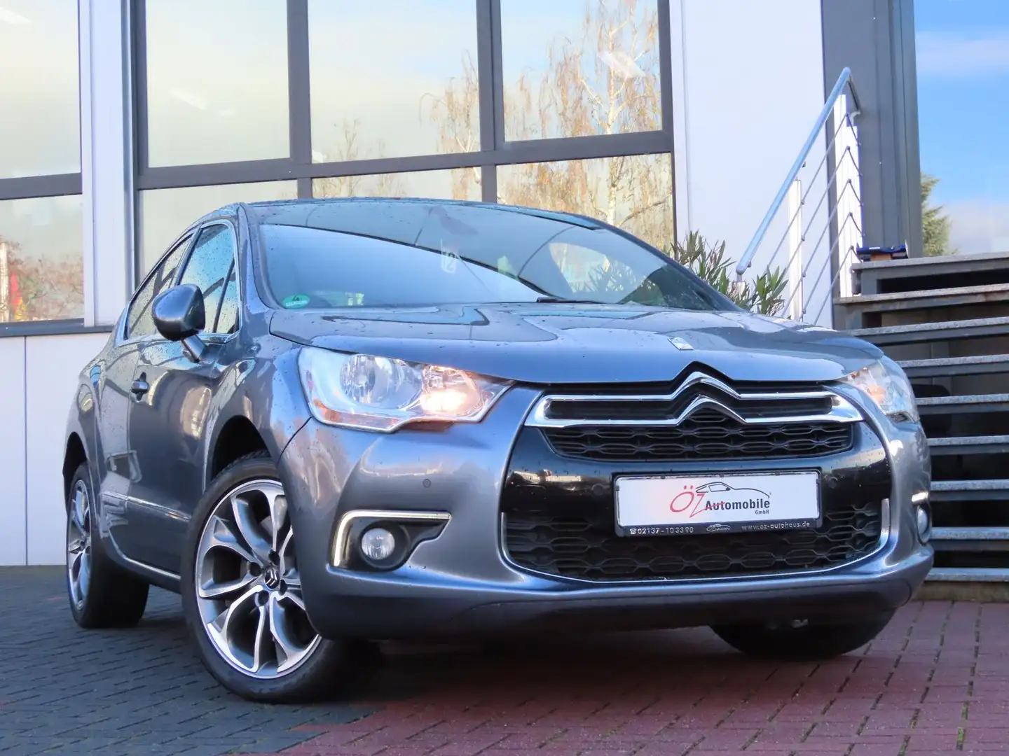 Citroen DS4 THP 200 SportChic Сірий - 1