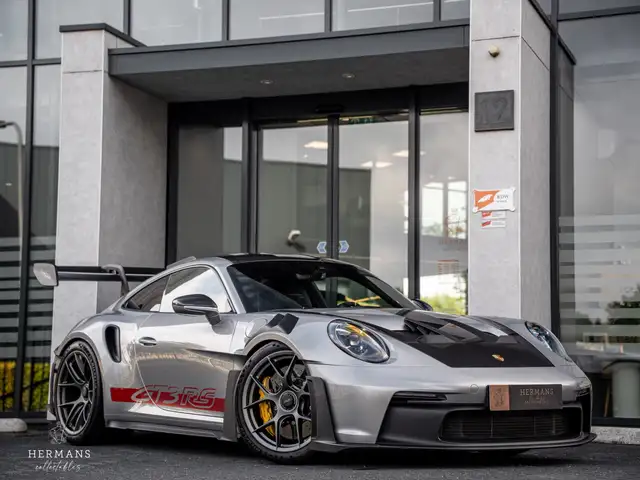 Porsche 992