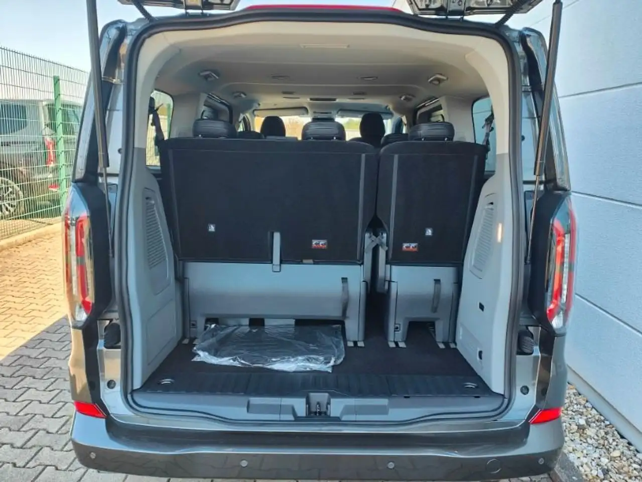Ford Tourneo Custom TitaniumX L2 PHEV Kamera*Matrix*B 9