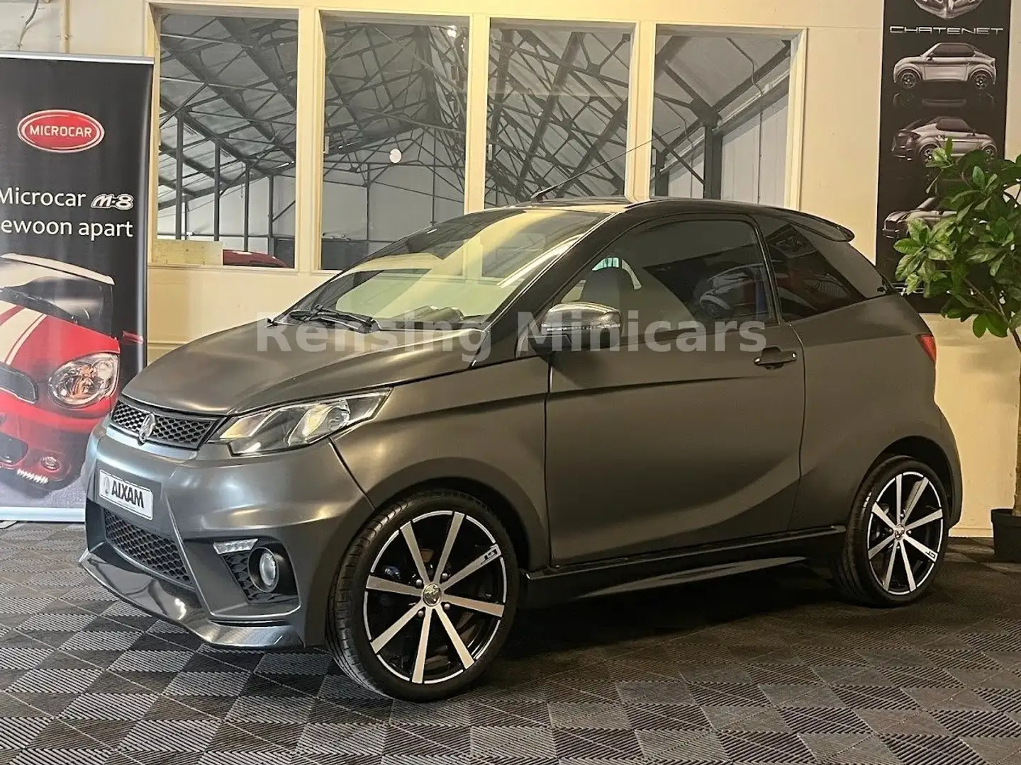 Aixam Coupé GTI MATT GREY 8 PS Mopedauto Microcar 45KM - 1