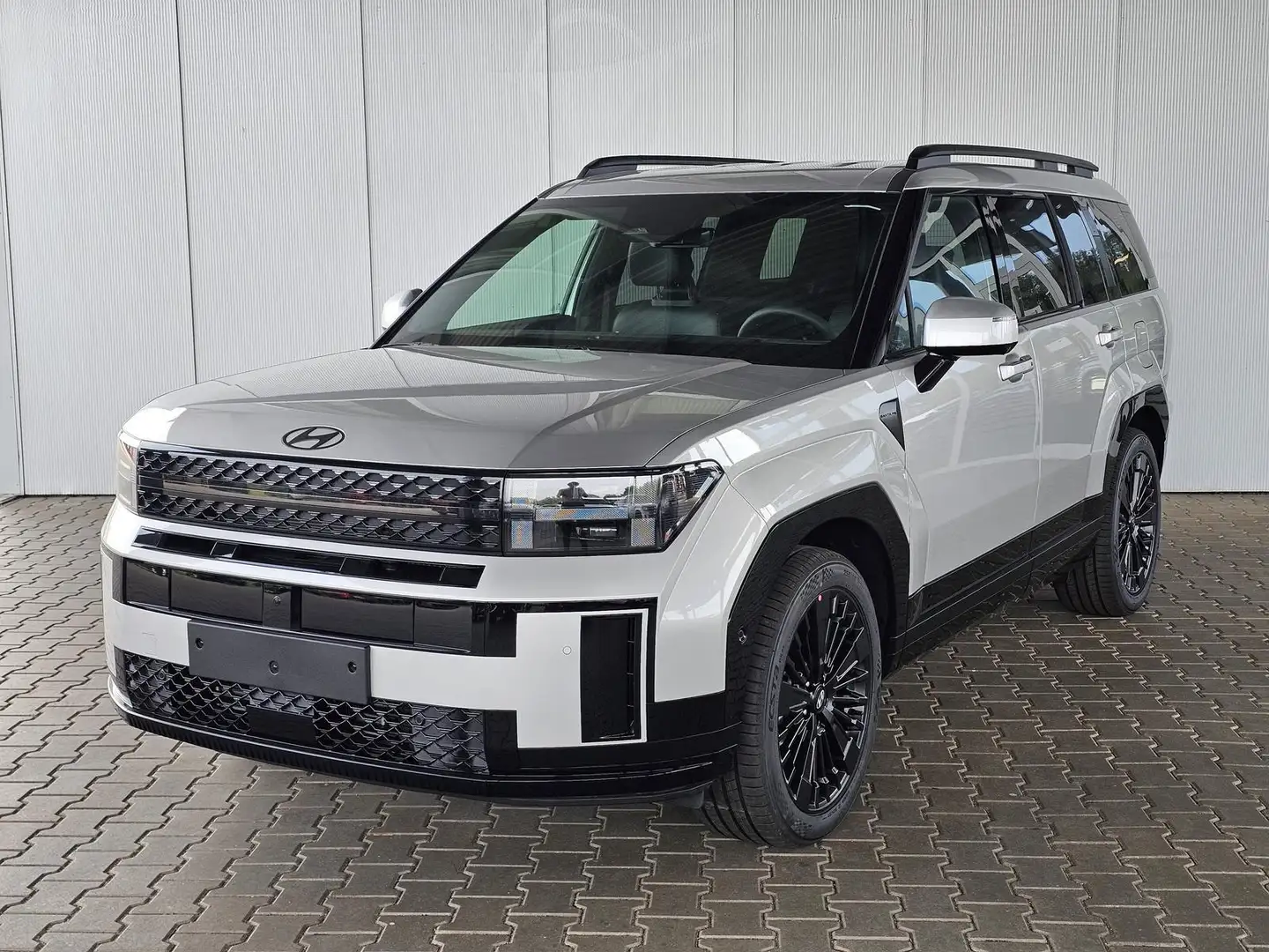 Hyundai SANTA FE Calligraphy 1.6 T-GDI PHEV 4WD 6-Sitzer / Head-... Silber - 1