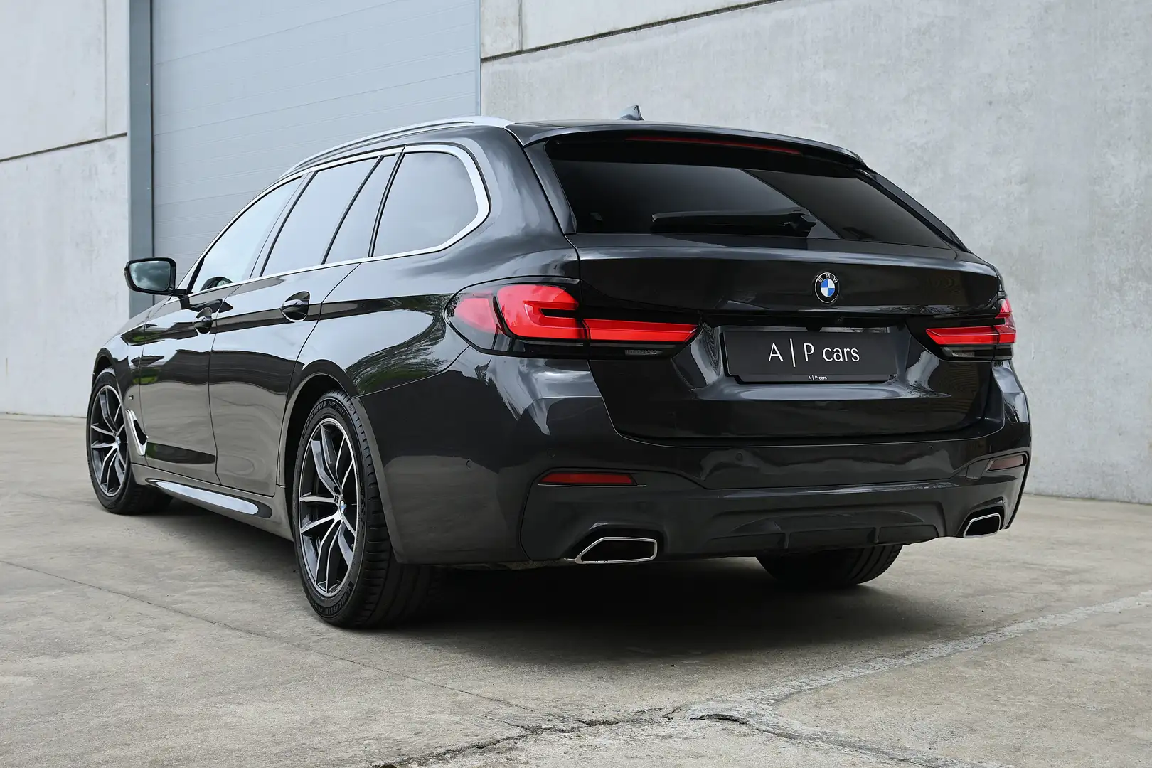 BMW 530 Touring FACELIFT | M-pakket | M-brakes | carplay Gris - 2