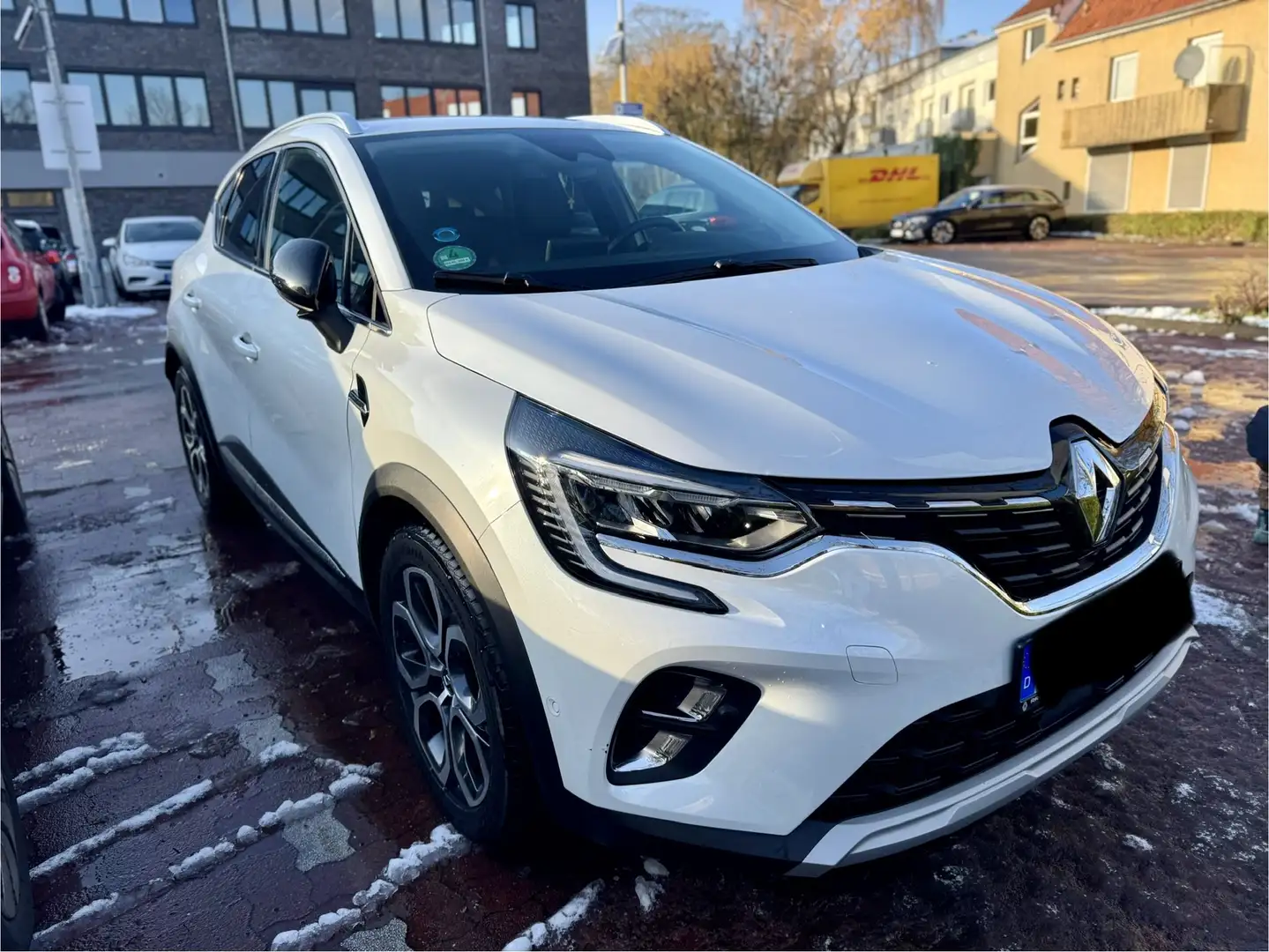 Renault Captur E-TECH PLUG-in 160 INTENS - 1