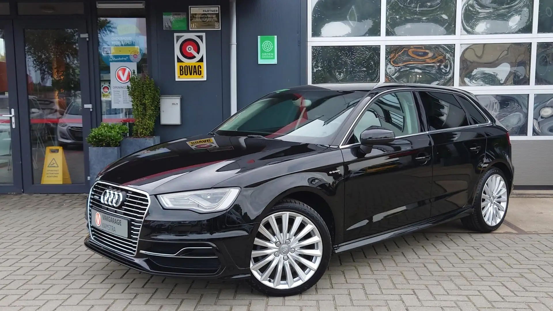 Audi A3 Sportback 1.4 e-tron PHEV Ambition Navi/PDC/Clima/ Zwart - 2