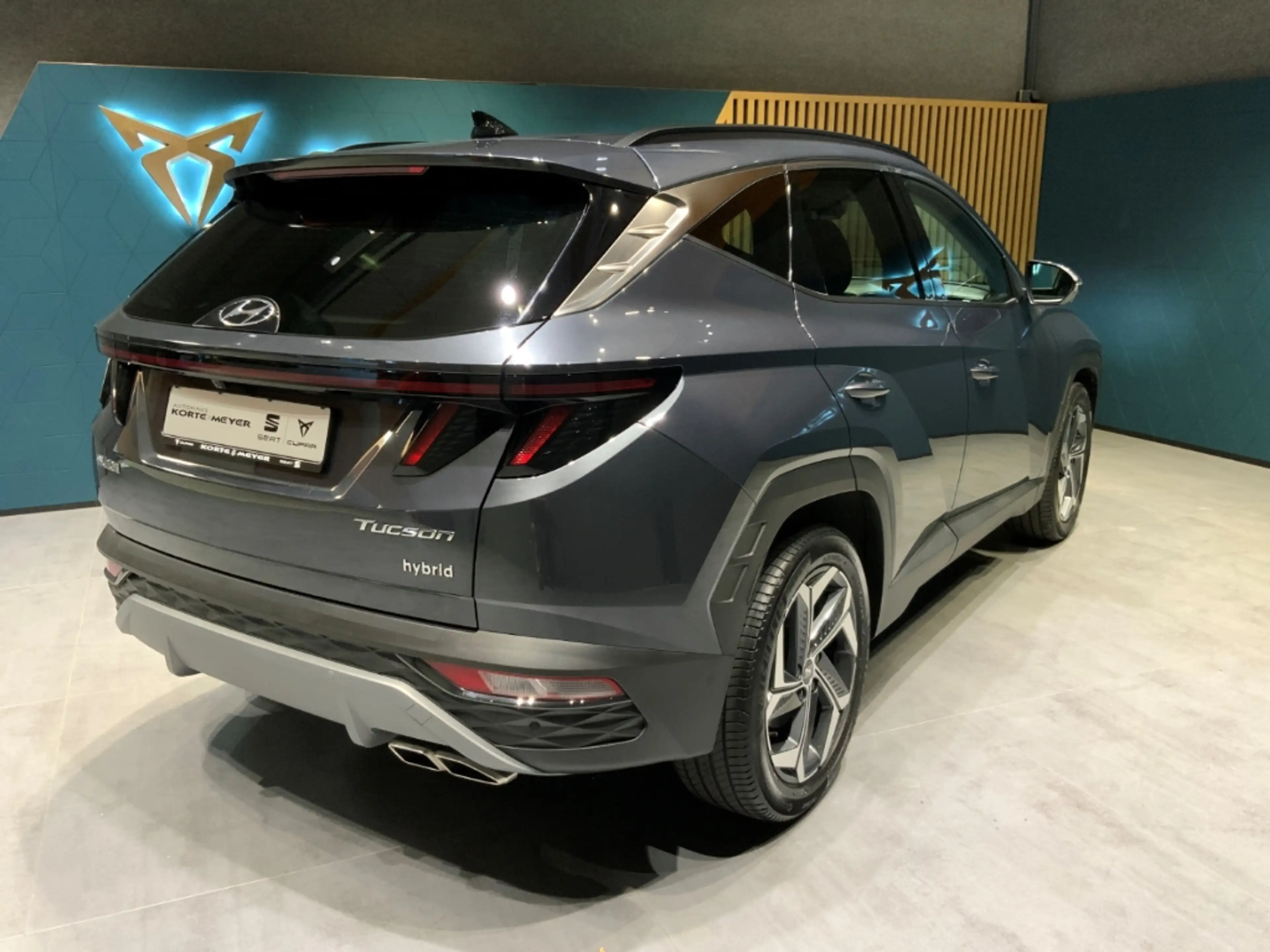 Hyundai TUCSON Prime 1.6T-GDI Hybrid Automatik 4WD+AHK — photo 9