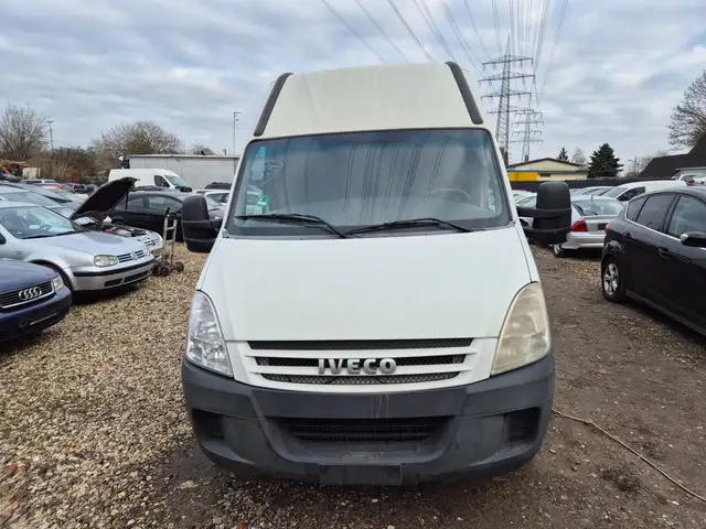 Iveco Daily 35 C 12 V L Hoch und Lang Tüv Neu
