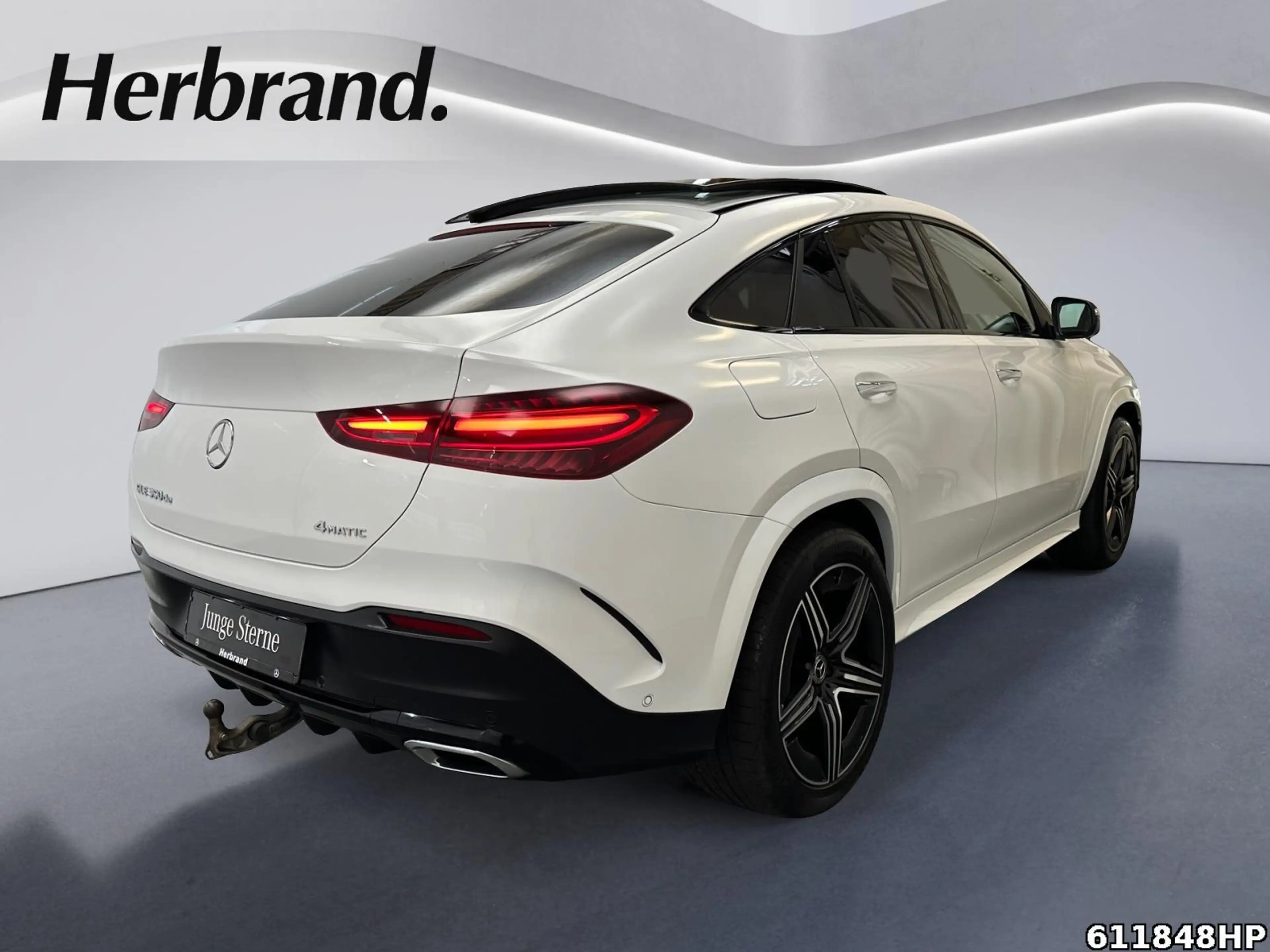 Mercedes-Benz GLE 350 de 4M Coupé AMG Night AHK Distr. Airmat. — photo 3