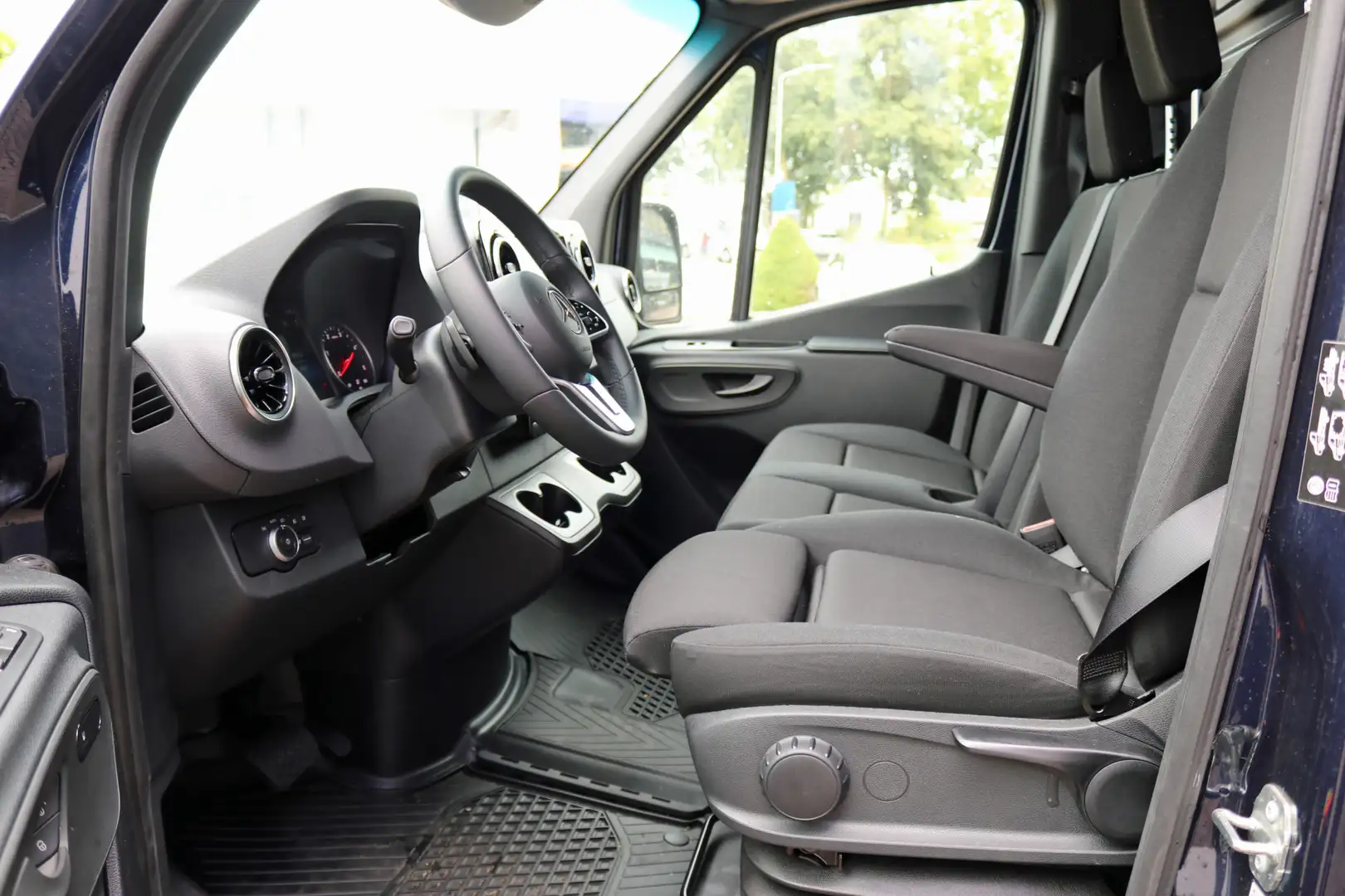 Mercedes-Benz Sprinter 319 CDI L2H2 BPM vrij 360° ALARM KL3 DISTRONIC MBU Blau - 2