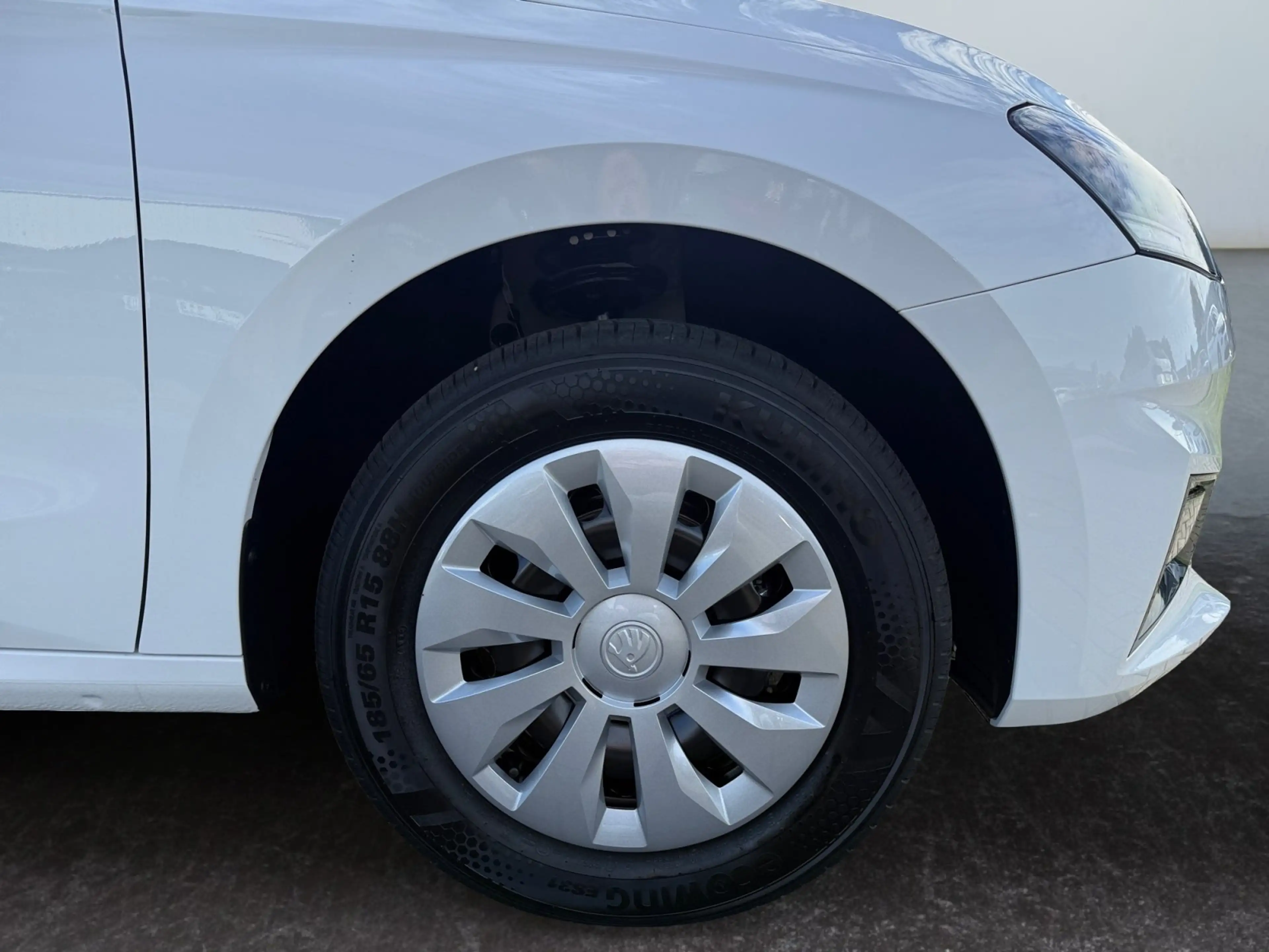 Skoda Fabia 1.0 MPI Essence Spurhalteassist, Sitzheiz — photo 15