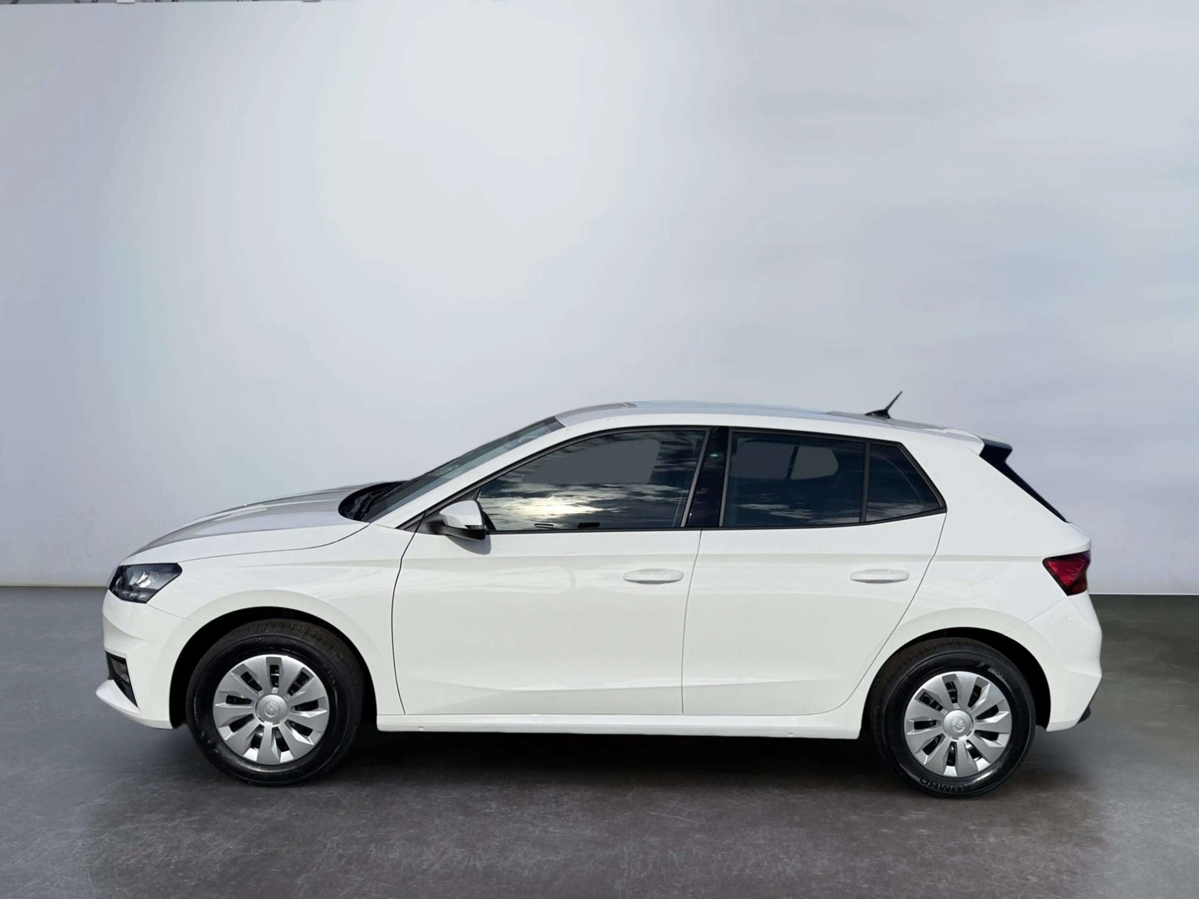 Skoda Fabia 1.0 MPI Essence Spurhalteassist, Sitzheiz — photo 3