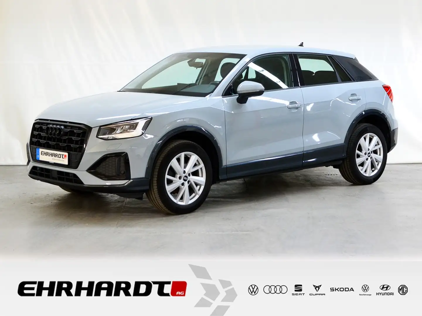 Audi Q2 advanced 35 TFSI S tronic LED*NAV*SHZ*PDC*KAMER... Gris - 1