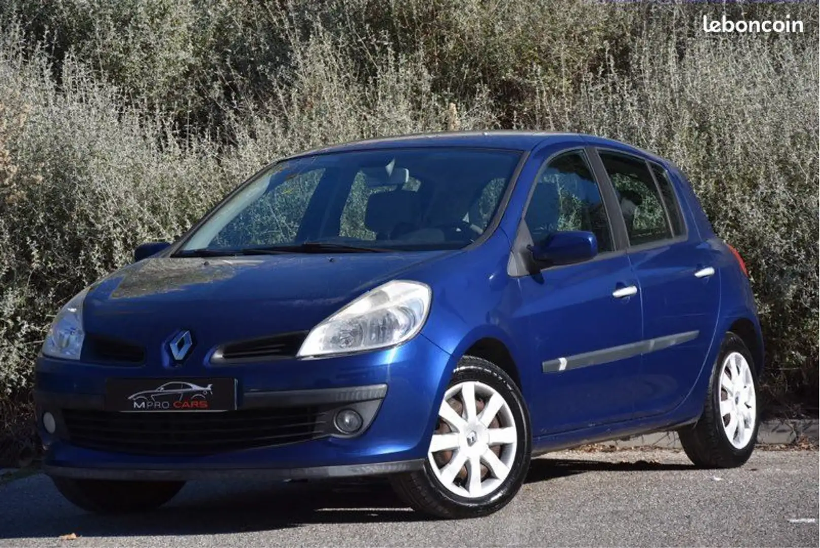 Renault Clio 3 1.4 98ch BERLINE LUXE PRIVILÈGE Bleu - 1