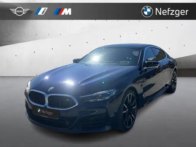 BMW M850 i xDrive Gran Coupe Park-Assistent PANO B&W