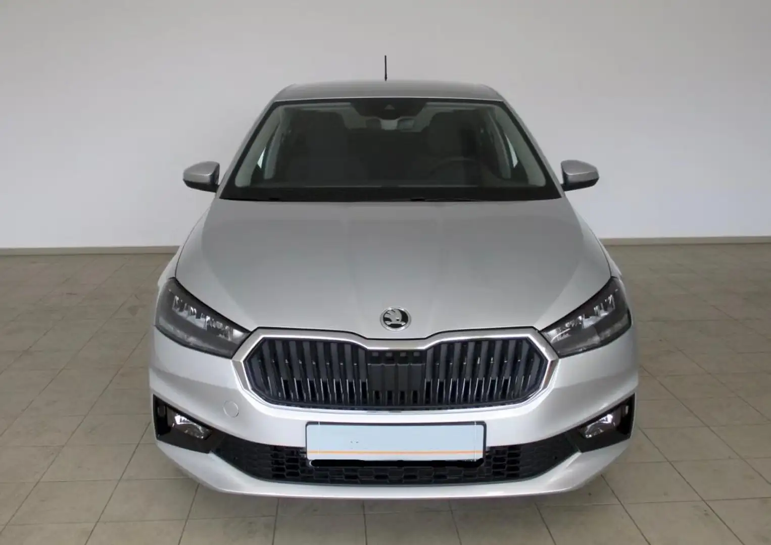 Skoda Fabia IV Style 1.0 TSI LED SHZ PDC Tempomat Silber - 2