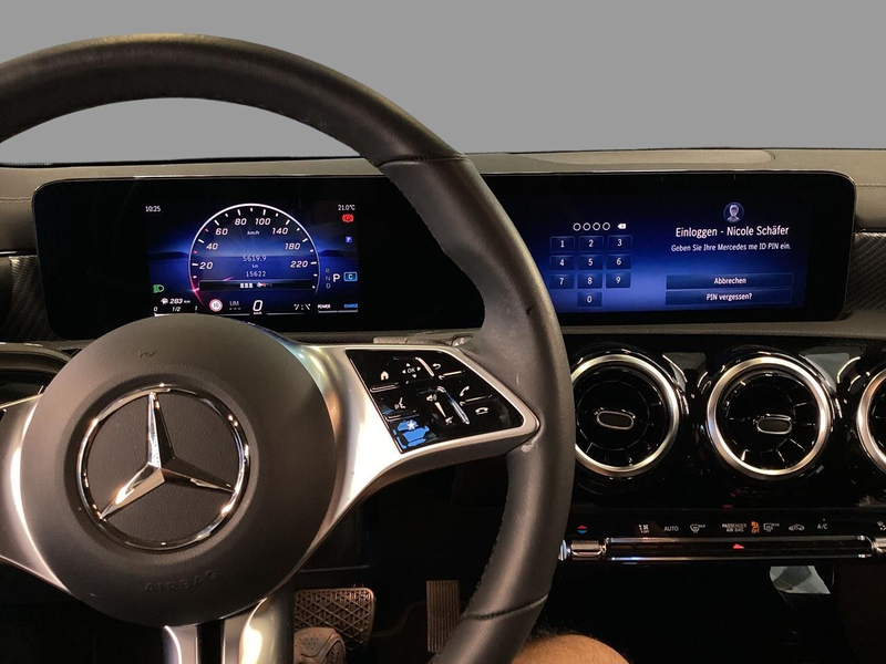 Mercedes-Benz CLA 200 PROGRESSIVE+KAM+LED+NAVI — photo 8