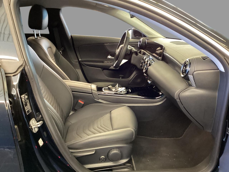 Mercedes-Benz CLA 200 PROGRESSIVE+KAM+LED+NAVI — photo 10