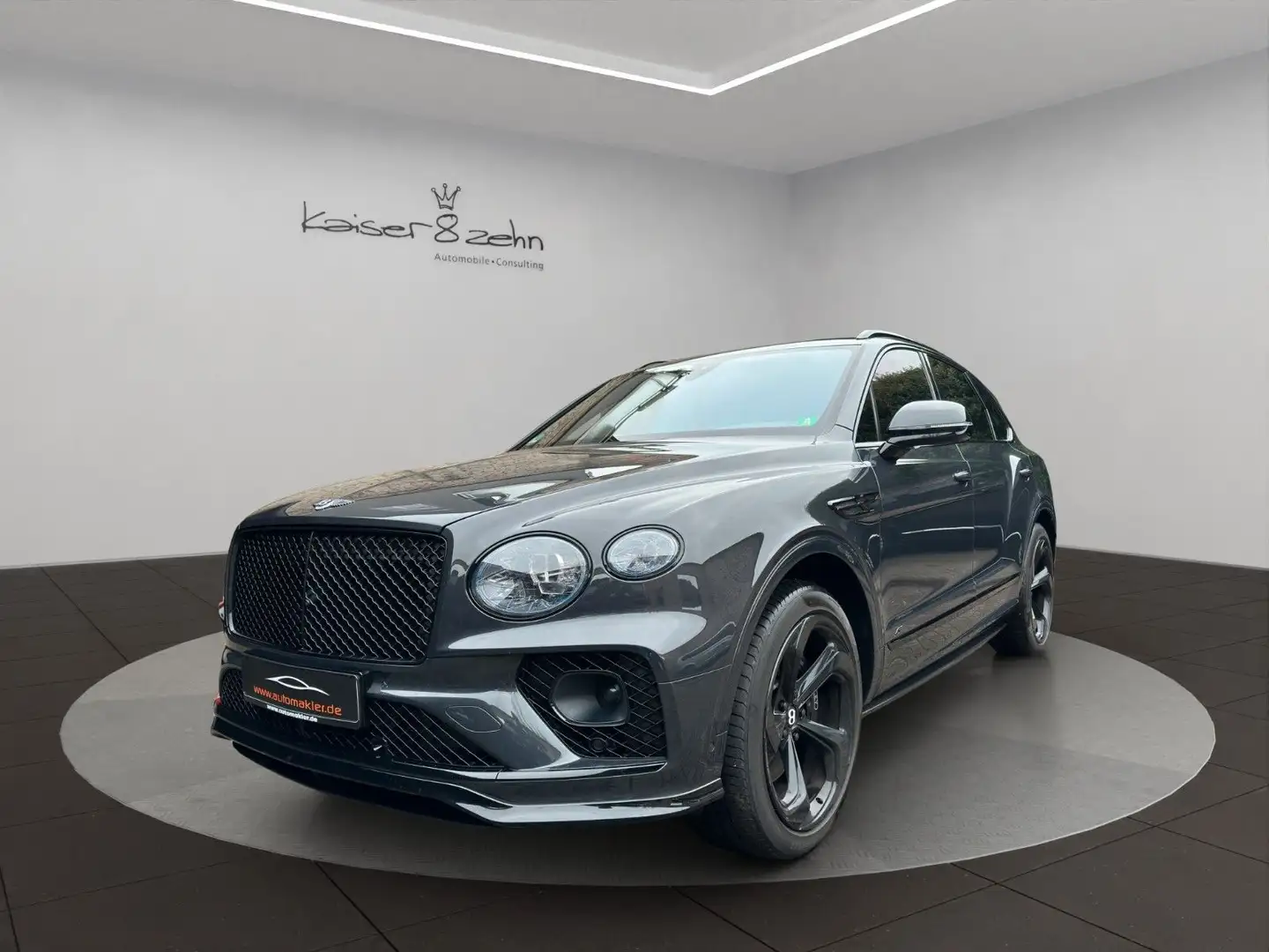 Bentley Bentayga V8 S *Carbon* *AHK* Grau - 1