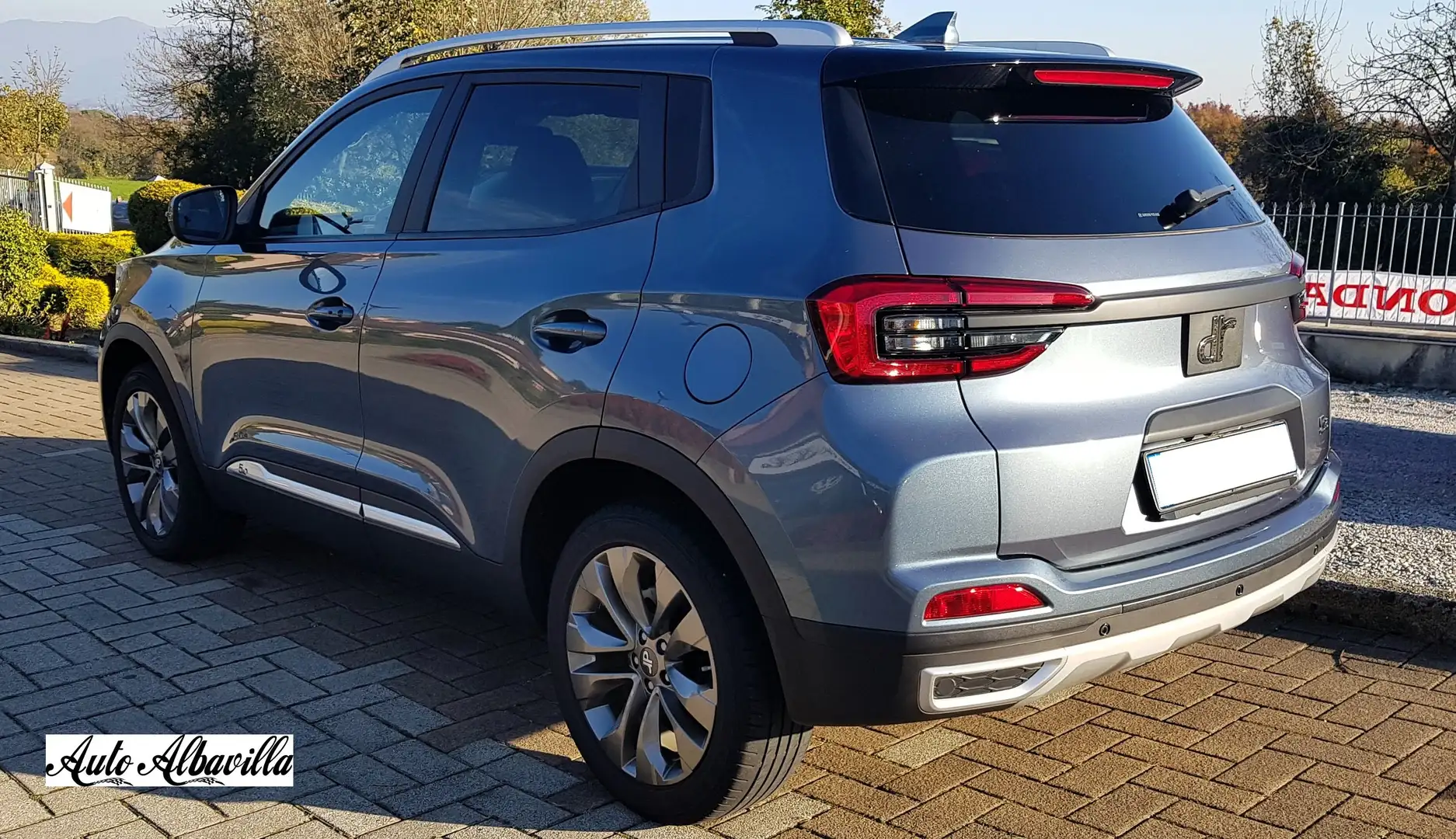 DR Automobiles DR5.0 DR 5.0 2021 5.0 1.5 Gpl 116cv BI-FUEL Grigio - 2